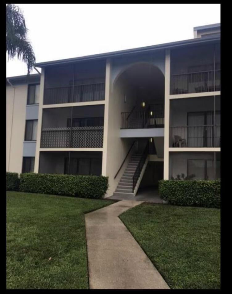 1105 Green Pine Boulevard C1, West Palm Beach, FL 33409, West Palm Beach