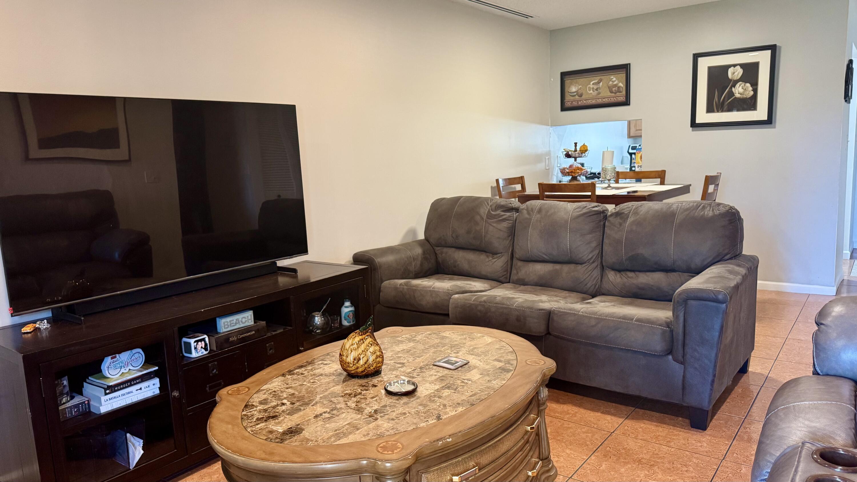 6086 Forest Hill Boulevard 208, West Palm Beach, FL 33415, West Palm Beach - Photo 5