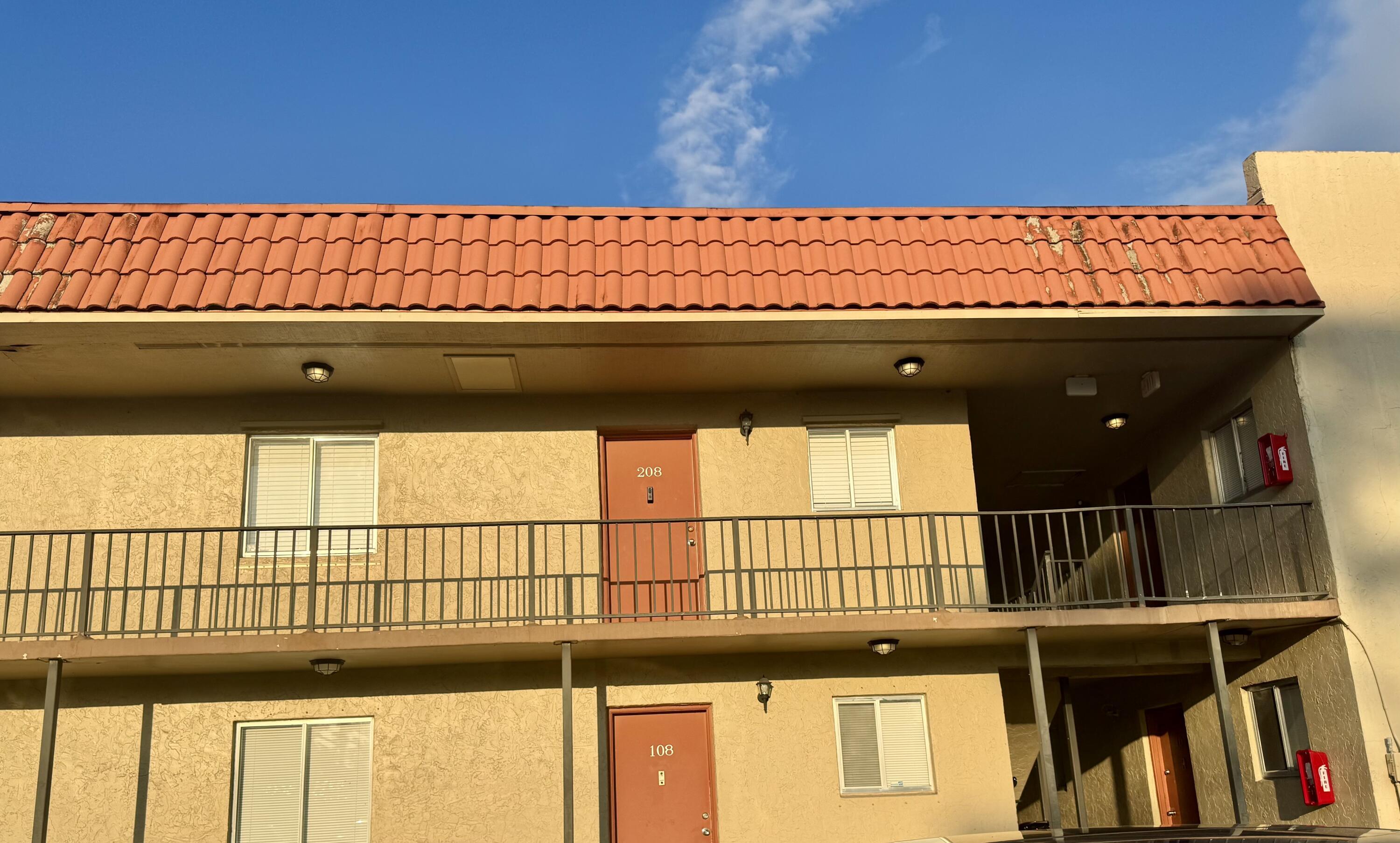 6086 Forest Hill Boulevard 208, West Palm Beach, FL 33415, West Palm Beach