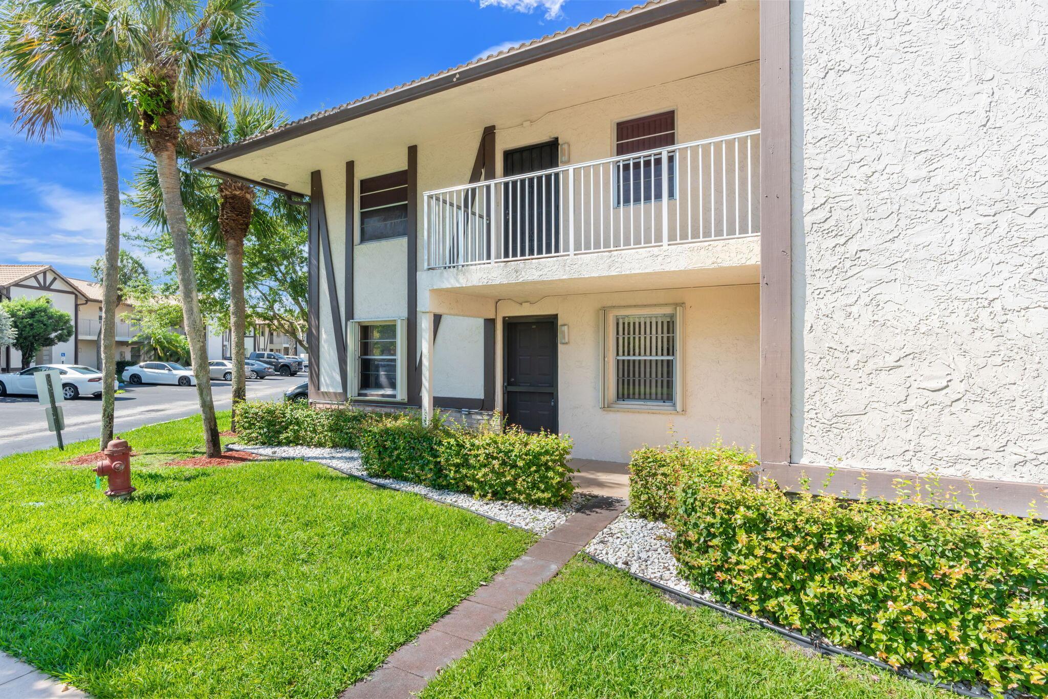 2455 NW 89th Drive 201, Coral Springs, FL 33065, Coral Springs - Photo 4