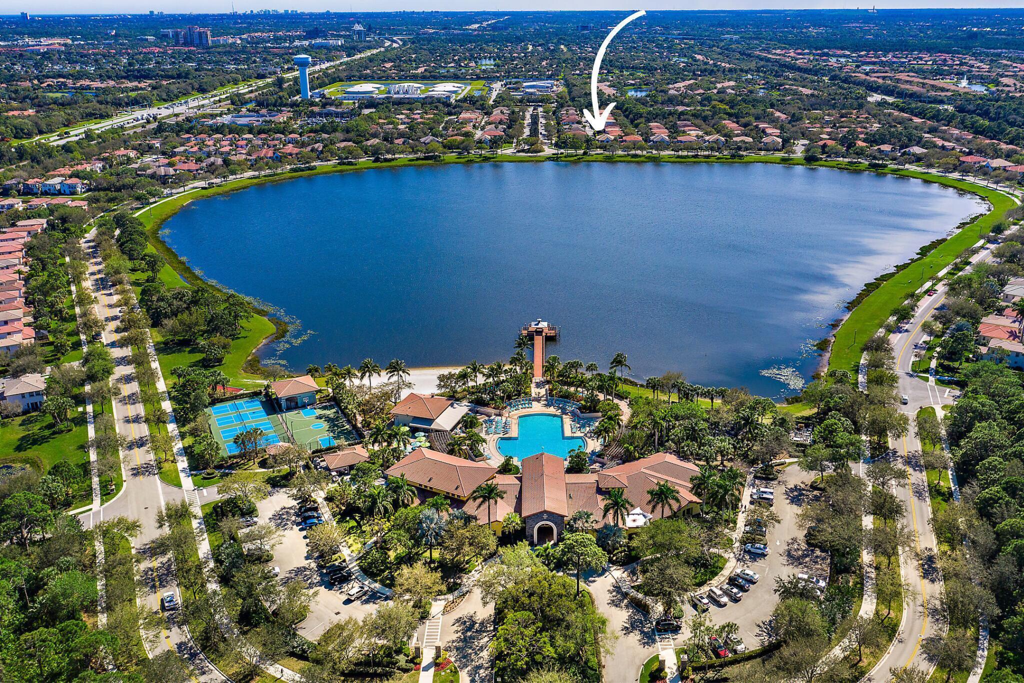 153 Evergrene Parkway, Palm Beach Gardens, FL 33410, Palm Beach Gardens - Photo 2
