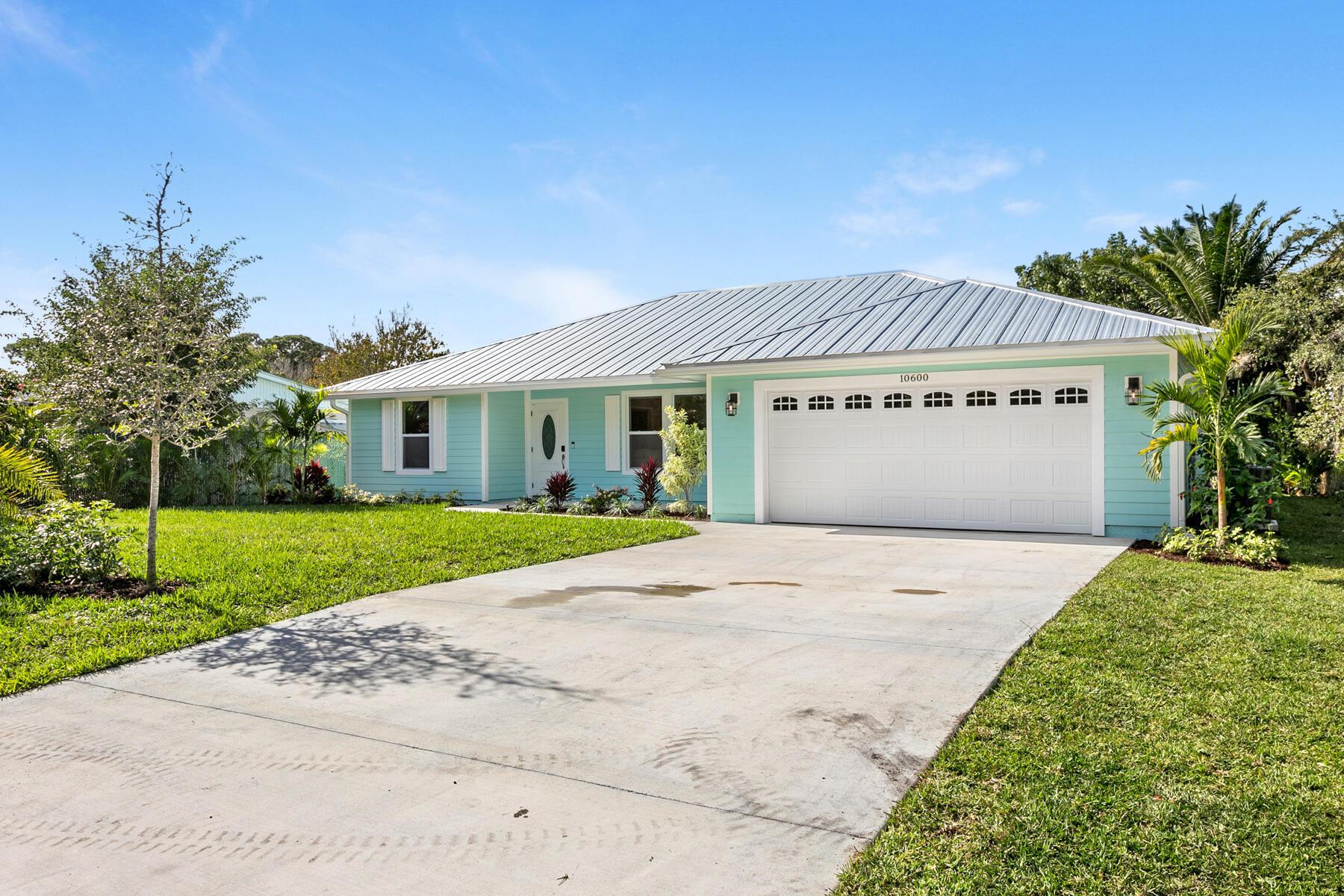 10600 SE Gomez Avenue, Hobe Sound, FL 33455, Hobe Sound - Photo 2