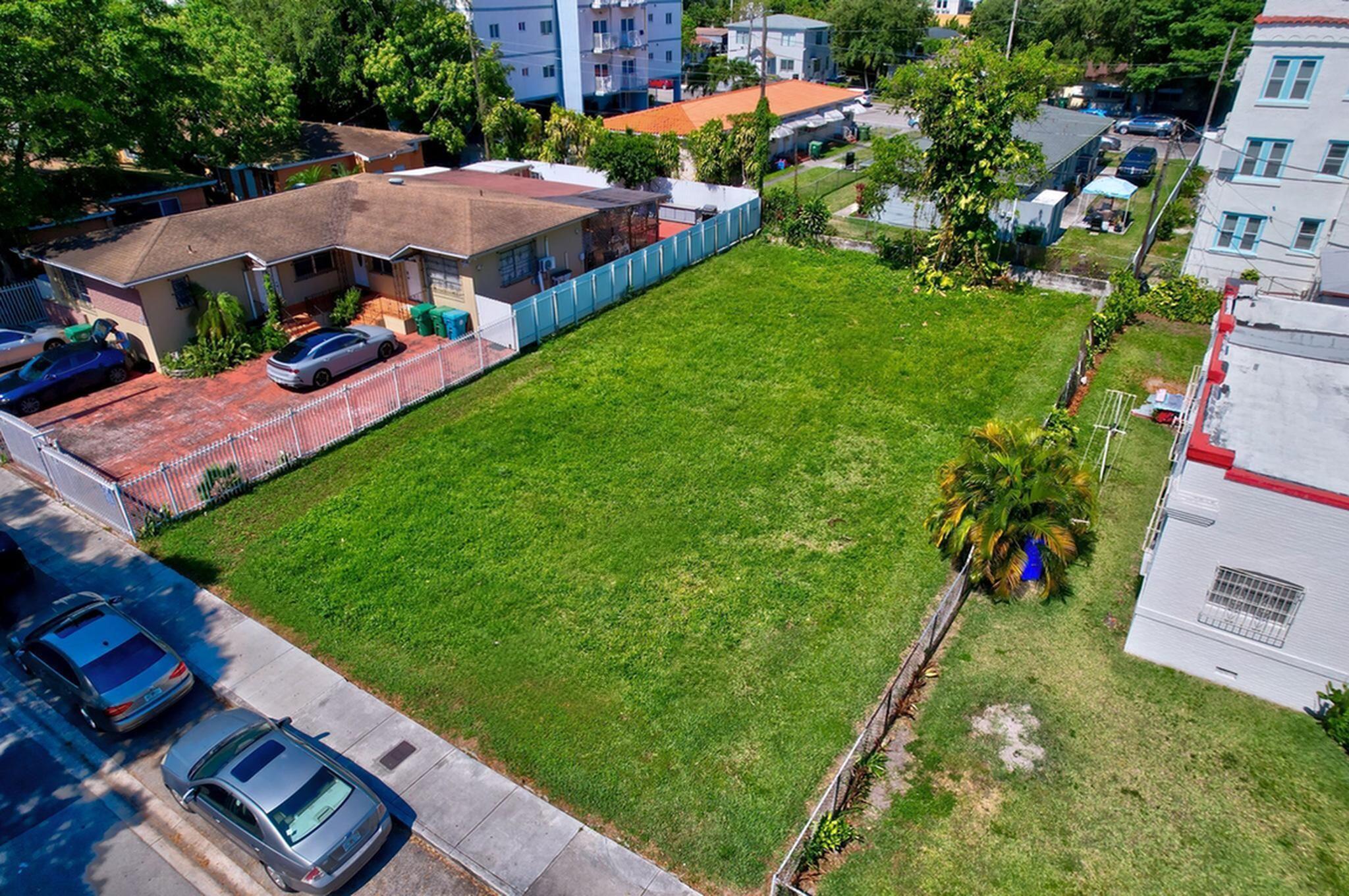512 SW 6th Avenue, Miami, FL 33130, Miami