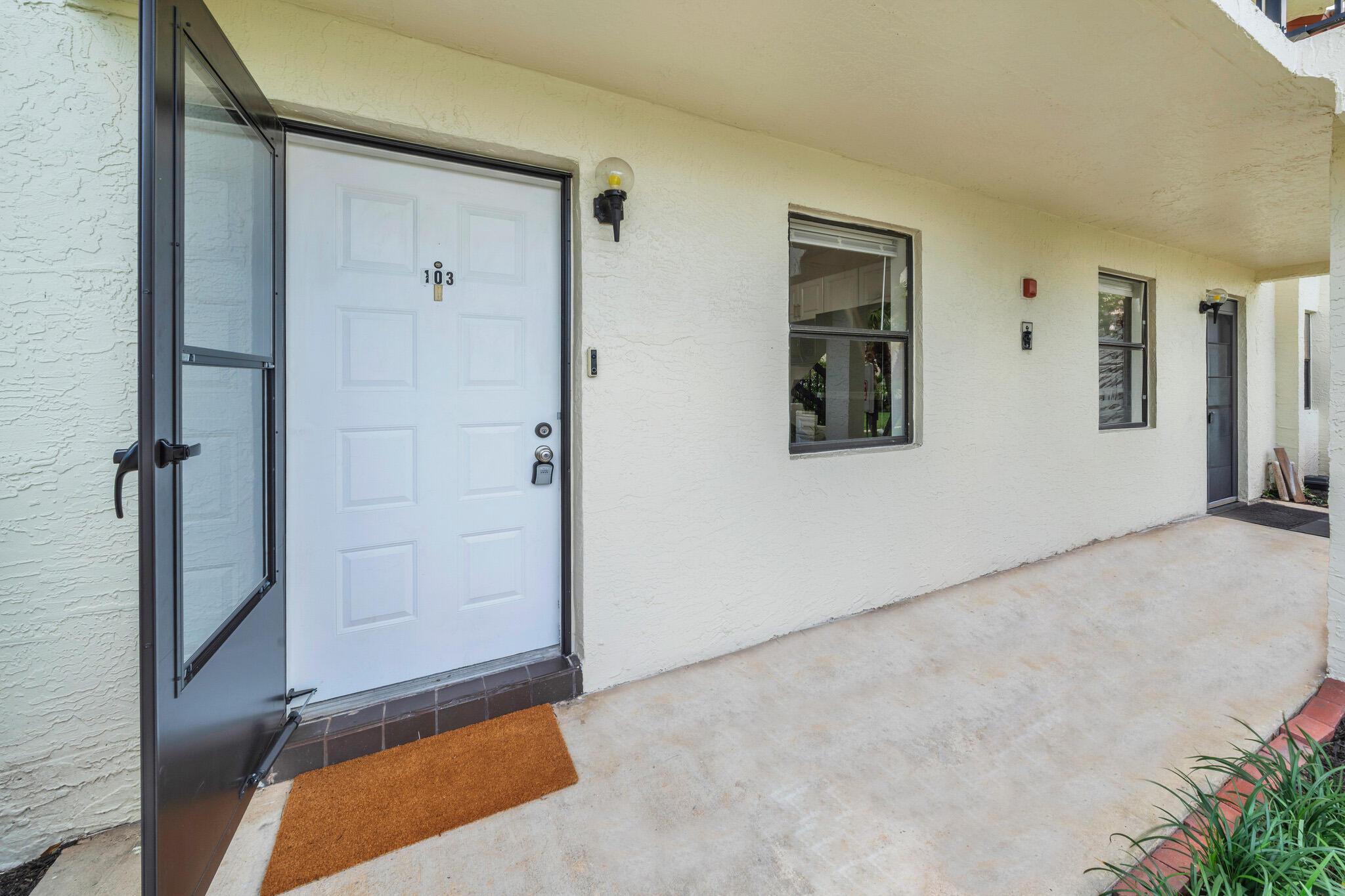 22136 Palms Way 103, Boca Raton, FL 33433, Boca Raton - Photo 3