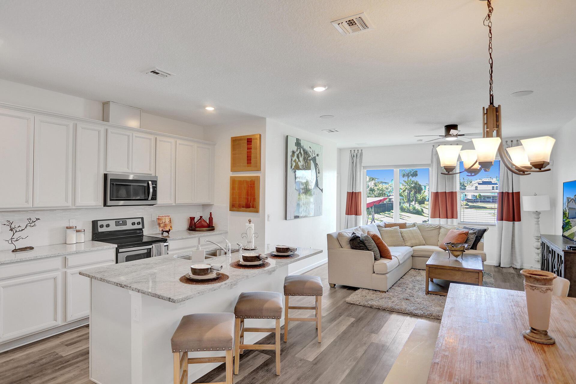 1905 Vernon Street Top Floor, Lake Worth Beach, FL 33460, Lake Worth Beach - Photo 5