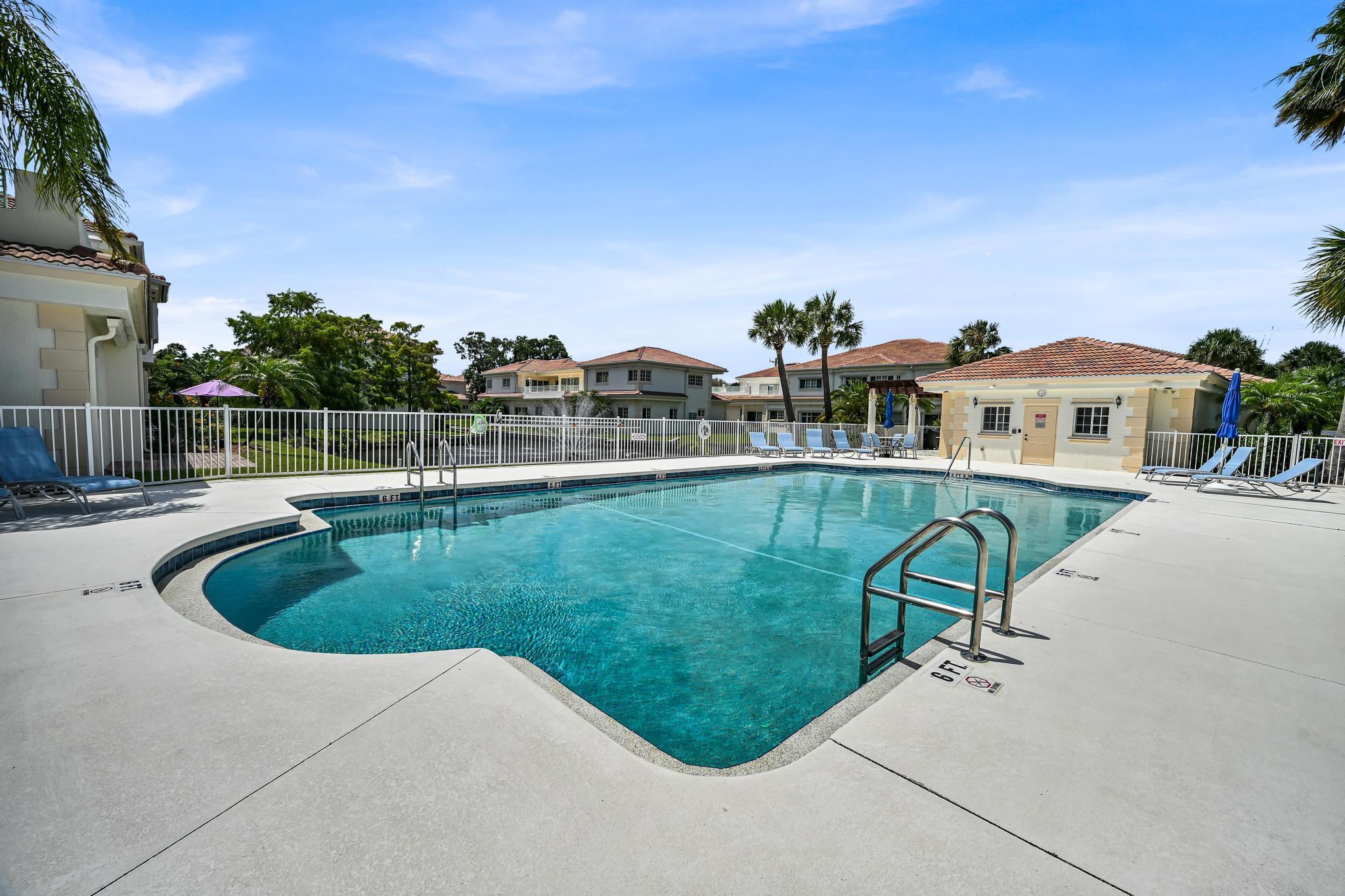 568 7th Square, Vero Beach, FL 32962, Vero Beach - Photo 3