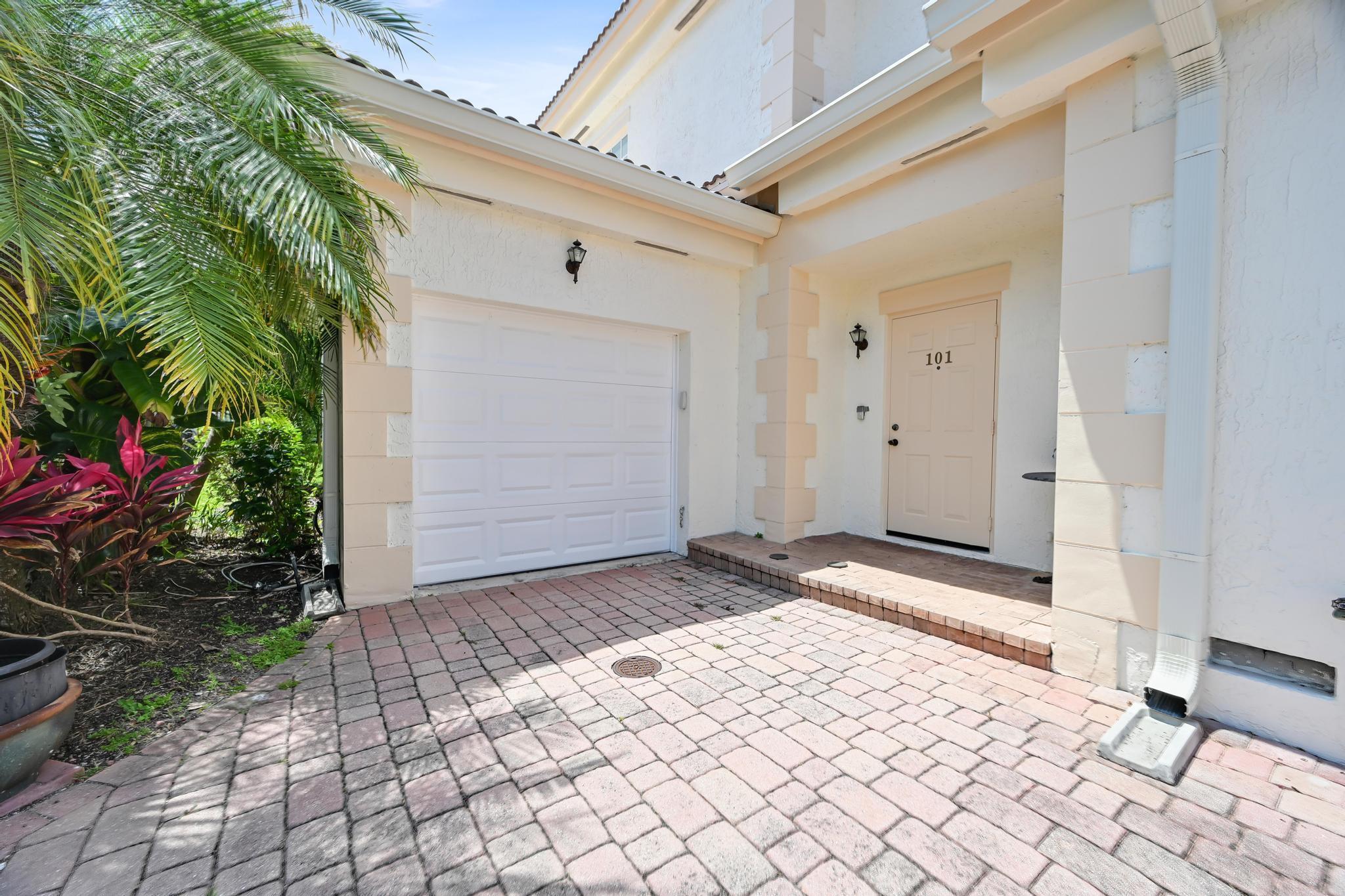 568 7th Square, Vero Beach, FL 32962, Vero Beach