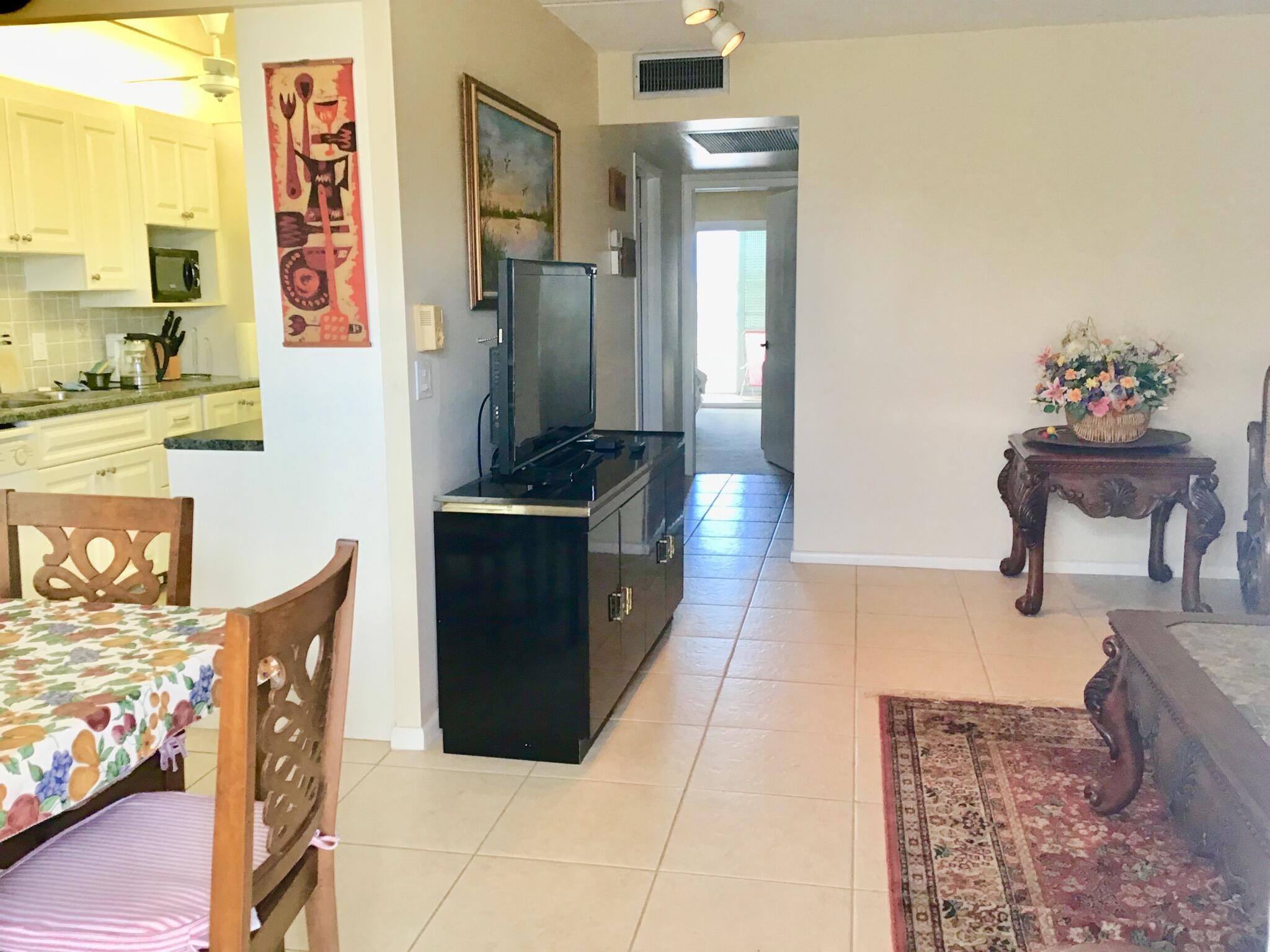 4004 Exeter A, Boca Raton, FL 33434, Boca Raton - Photo 3