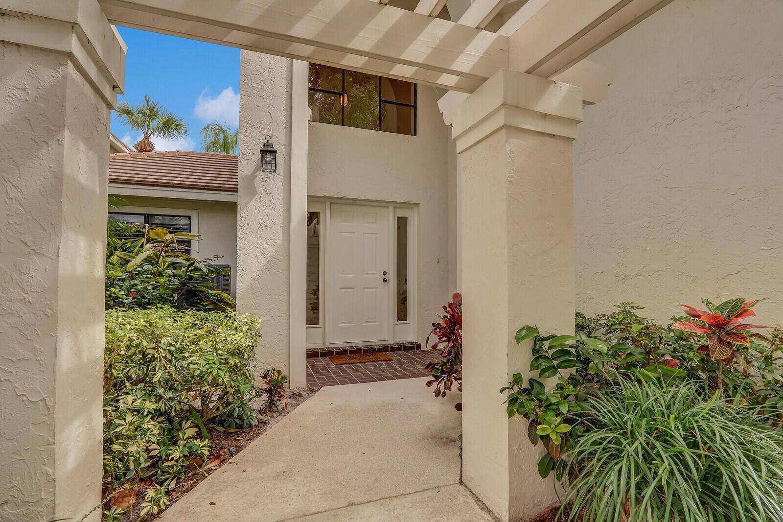 16000 W Bay Drive 256, Jupiter, FL 33477, Jupiter