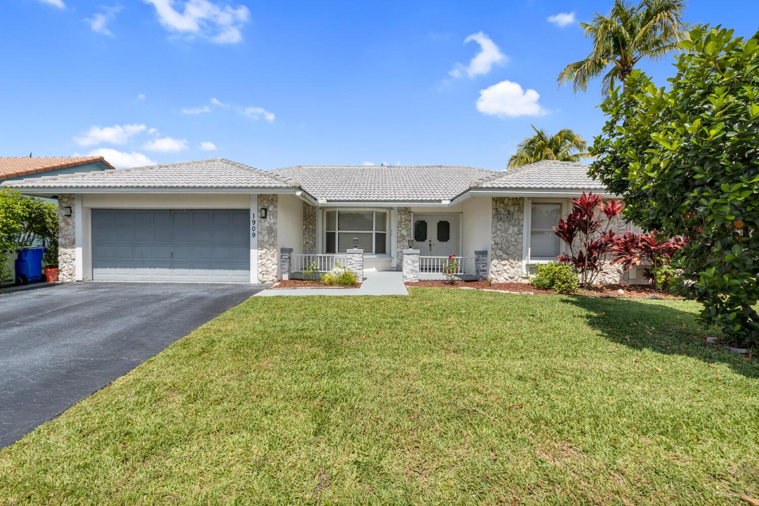 1909 NW 80th Avenue, Margate, FL 33063, Margate - Photo 3