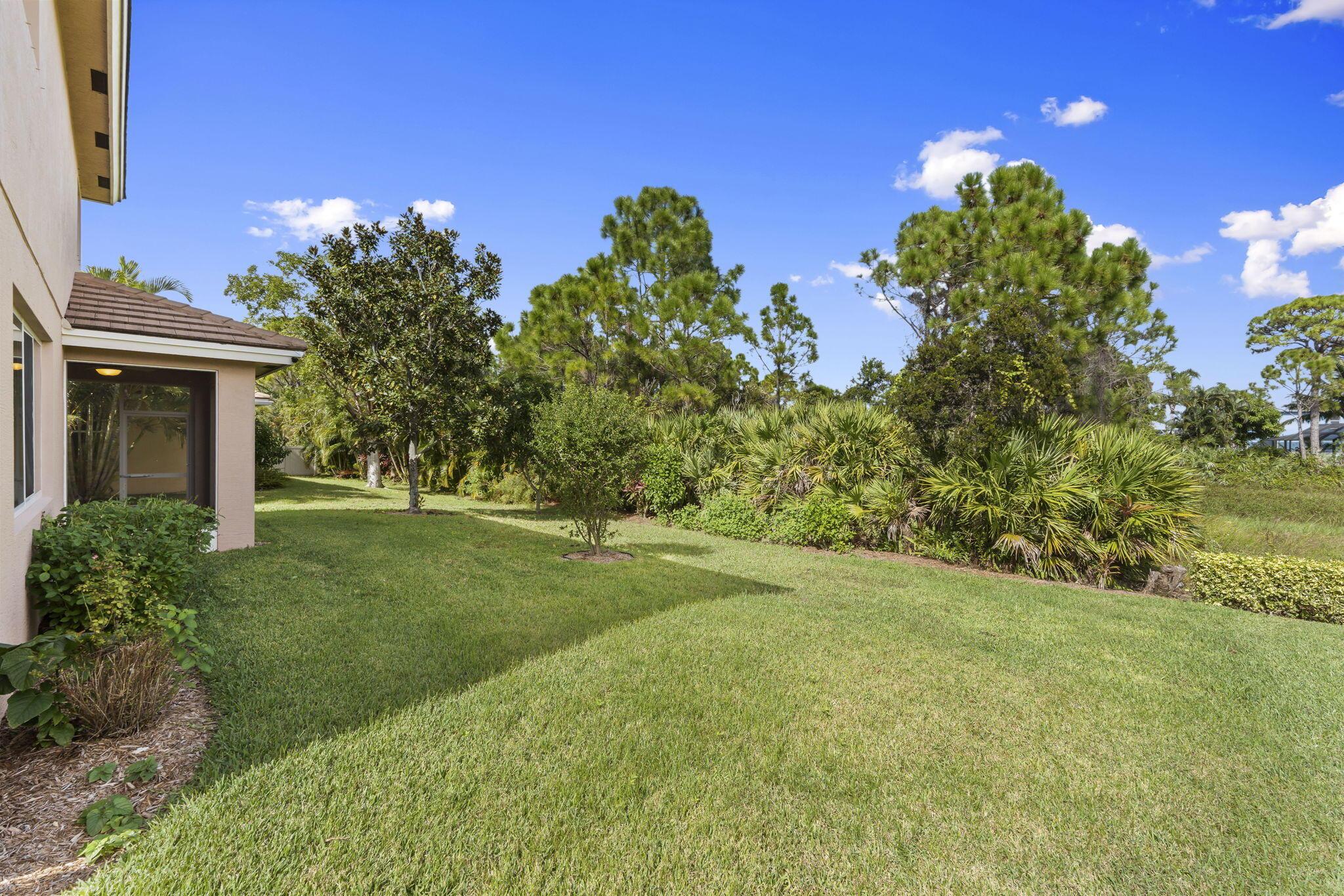 505 NW Windflower Terrace, Jensen Beach, FL 34957, Jensen Beach - Photo 4