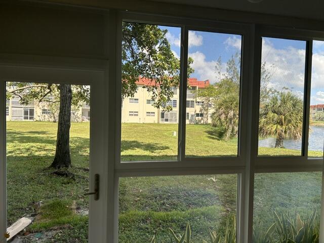 8020 Sunrise Lakes Drive N 111, Sunrise, FL 33322, Sunrise - Photo 4