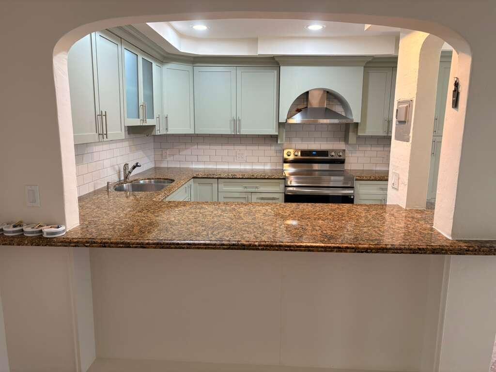 733 NE 18th Avenue, Fort Lauderdale, FL 33304, Fort Lauderdale - Photo 4