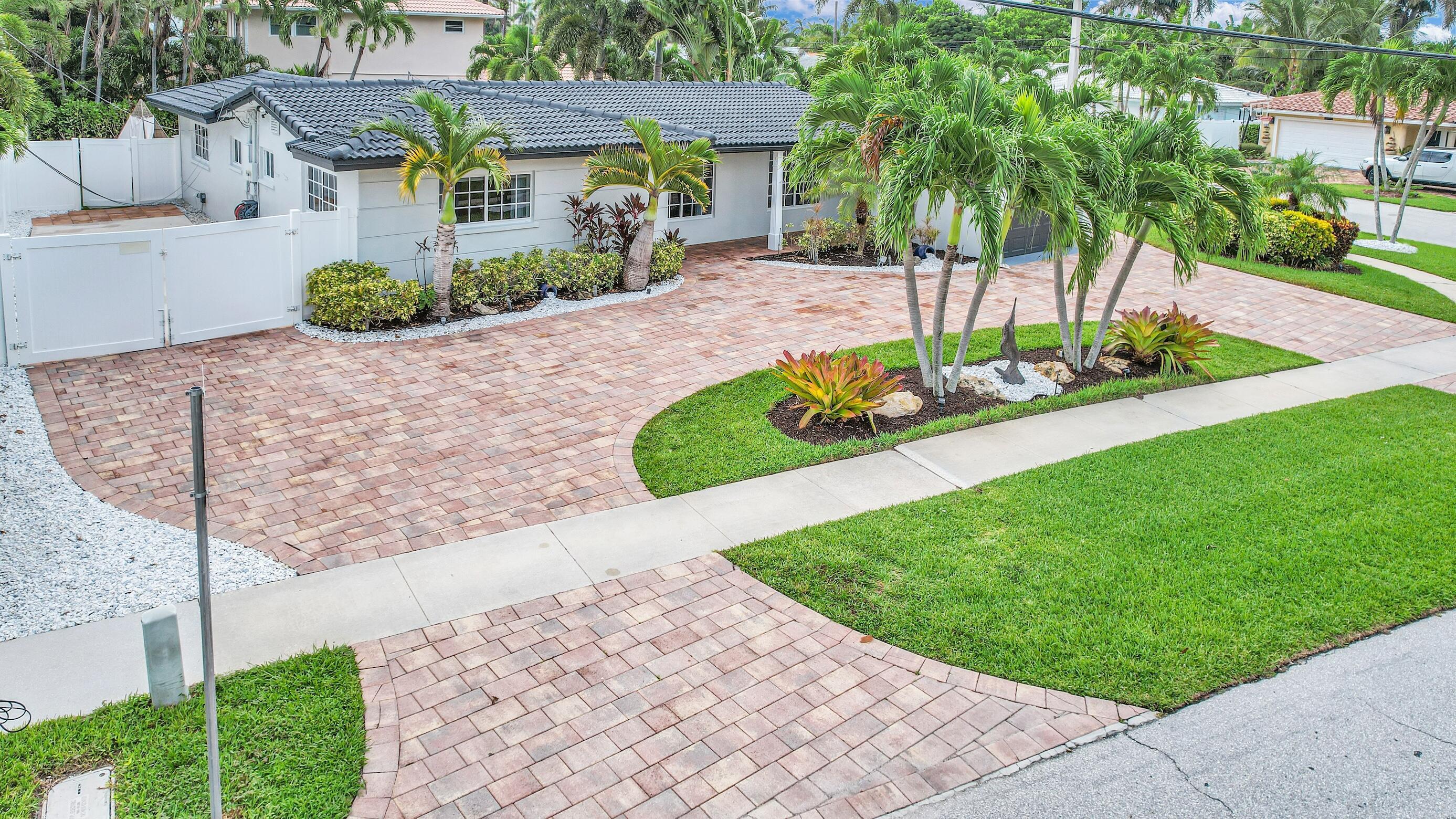 701 Appleby Street, Boca Raton, FL 33487, Boca Raton - Photo 2