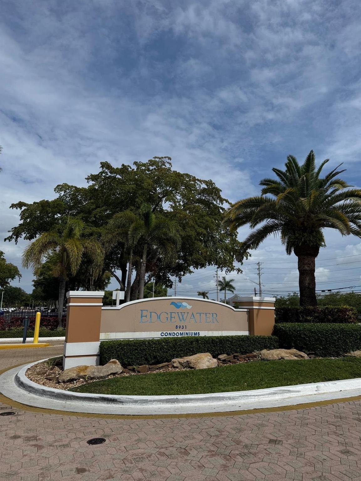 8955 Wiles Road 206, Coral Springs, FL 33067, Coral Springs - Photo 2