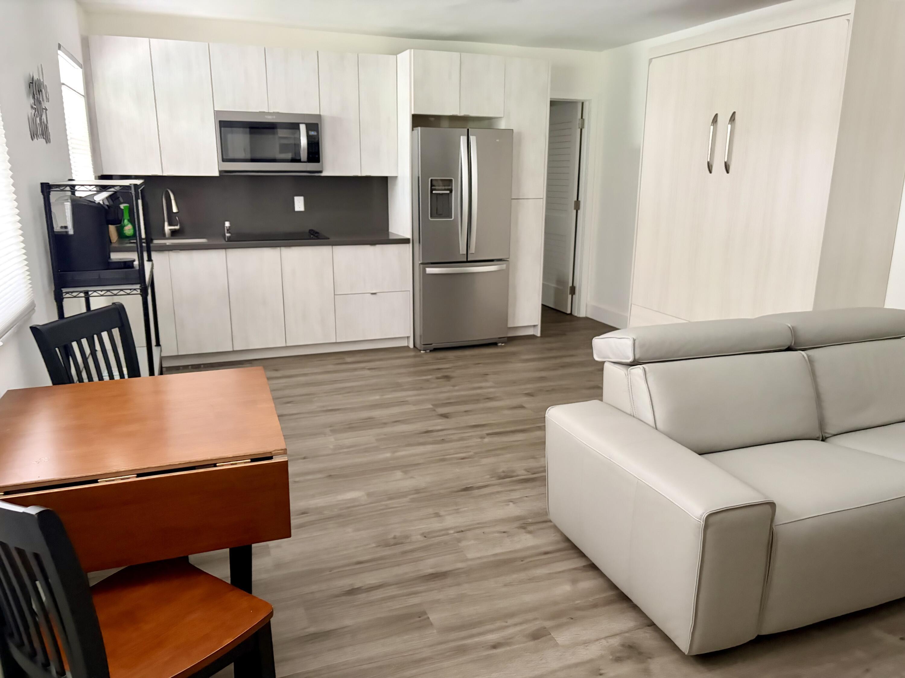 1480 S Ocean Boulevard 111, Lauderdale-By-The-Sea, FL 33062, Lauderdale-By-The-Sea