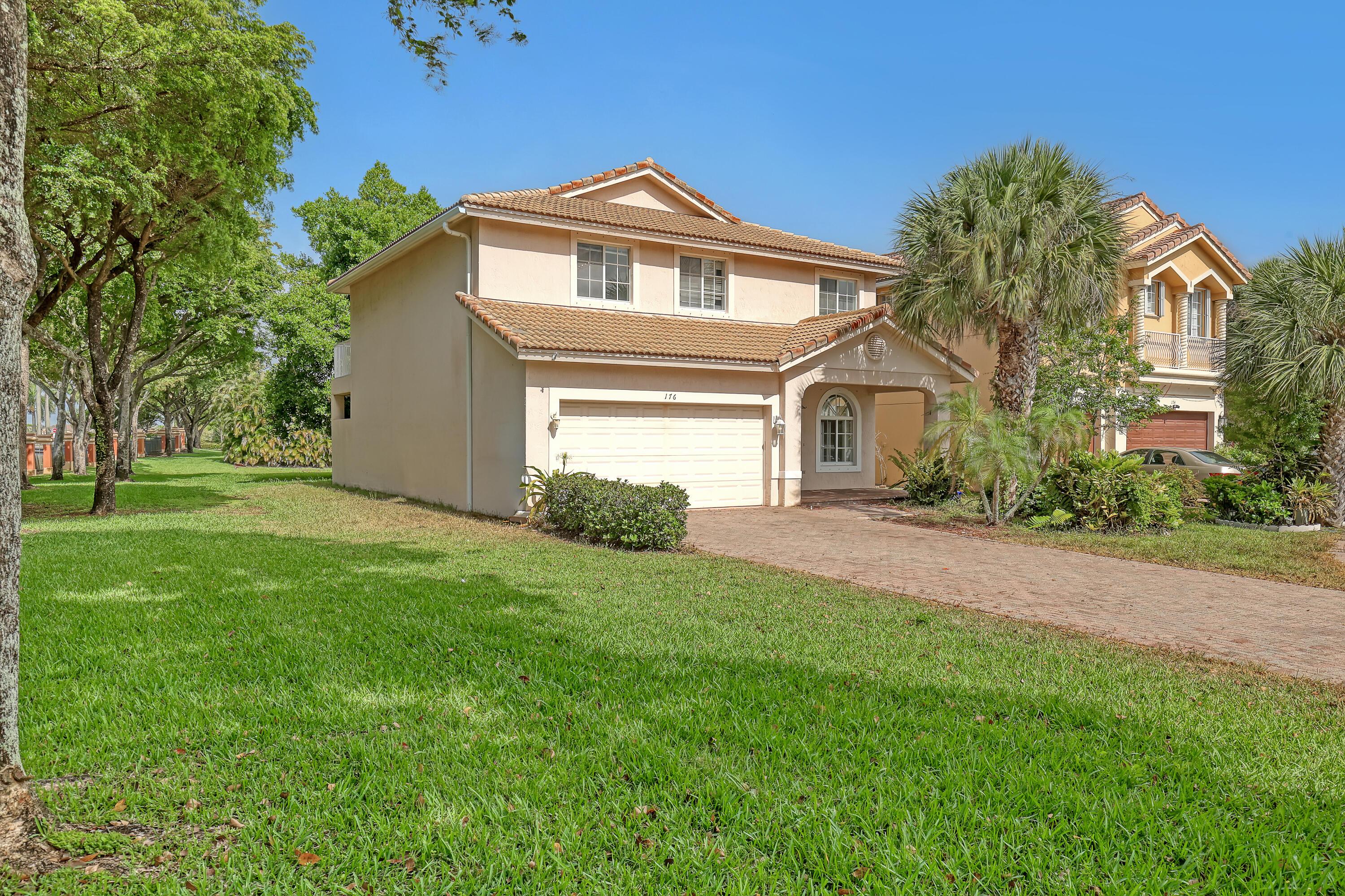 176 Bellezza Terrace, Royal Palm Beach, FL 33411, Royal Palm Beach - Photo 5