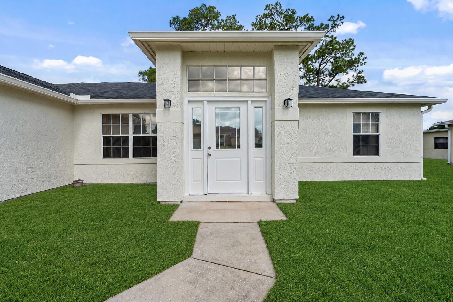 349 Hammock Road SE, Palm Bay, FL 32909, Palm Bay - Photo 2