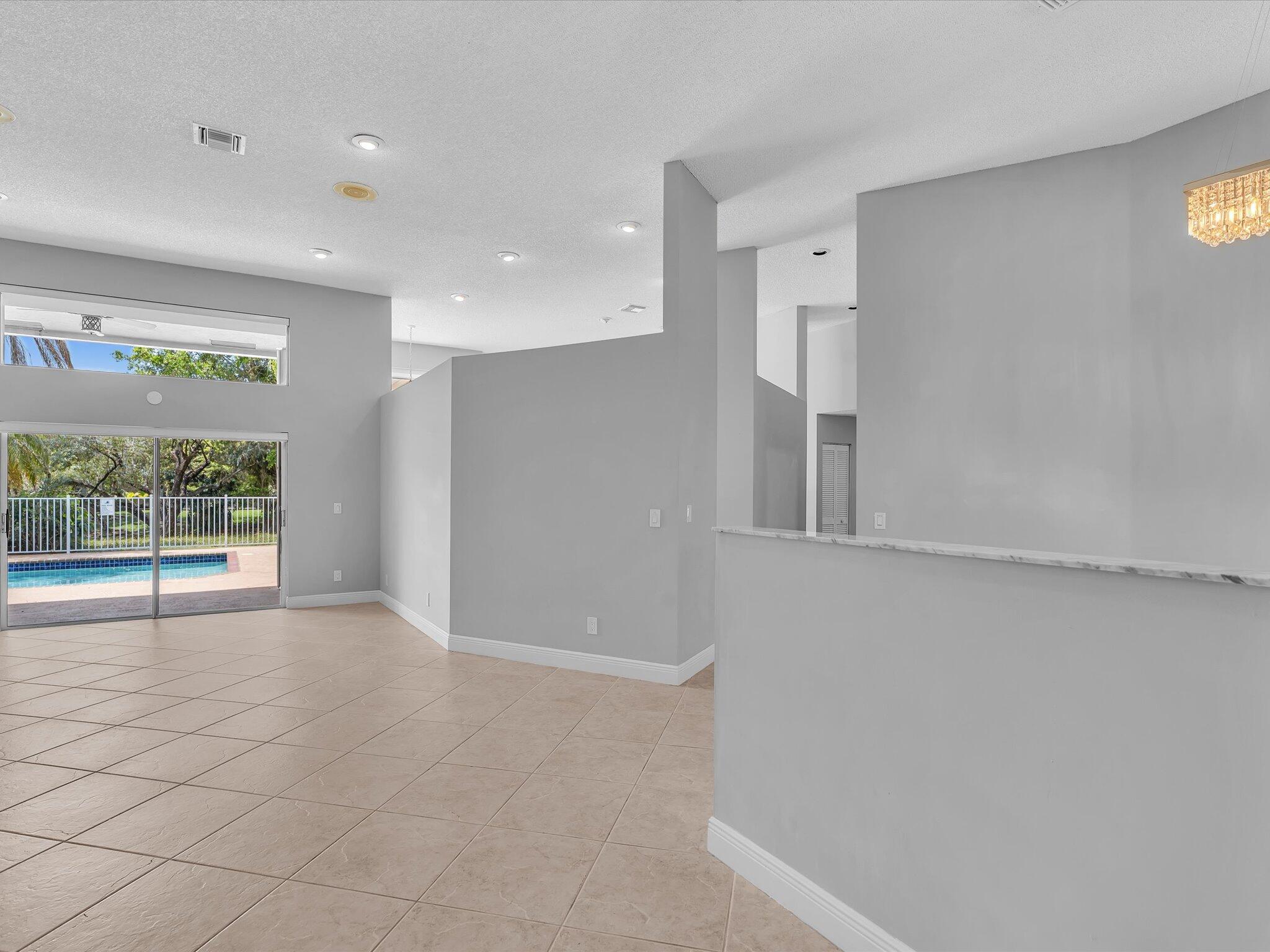 10434 NW 6th Court, Coral Springs, FL 33071, Coral Springs - Photo 5
