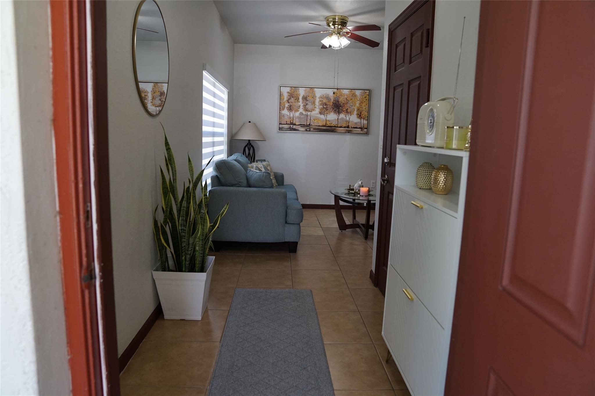 3024 NW 30th Way, Oakland Park, FL 33311, Oakland Park - Photo 2