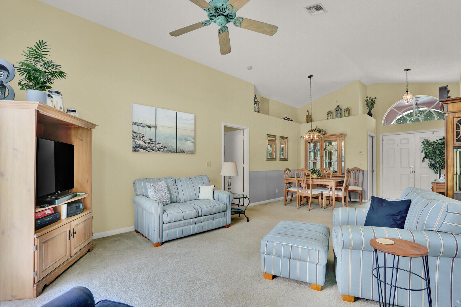 4243 Tazewell Court, West Palm Beach, FL 33409, West Palm Beach - Photo 4