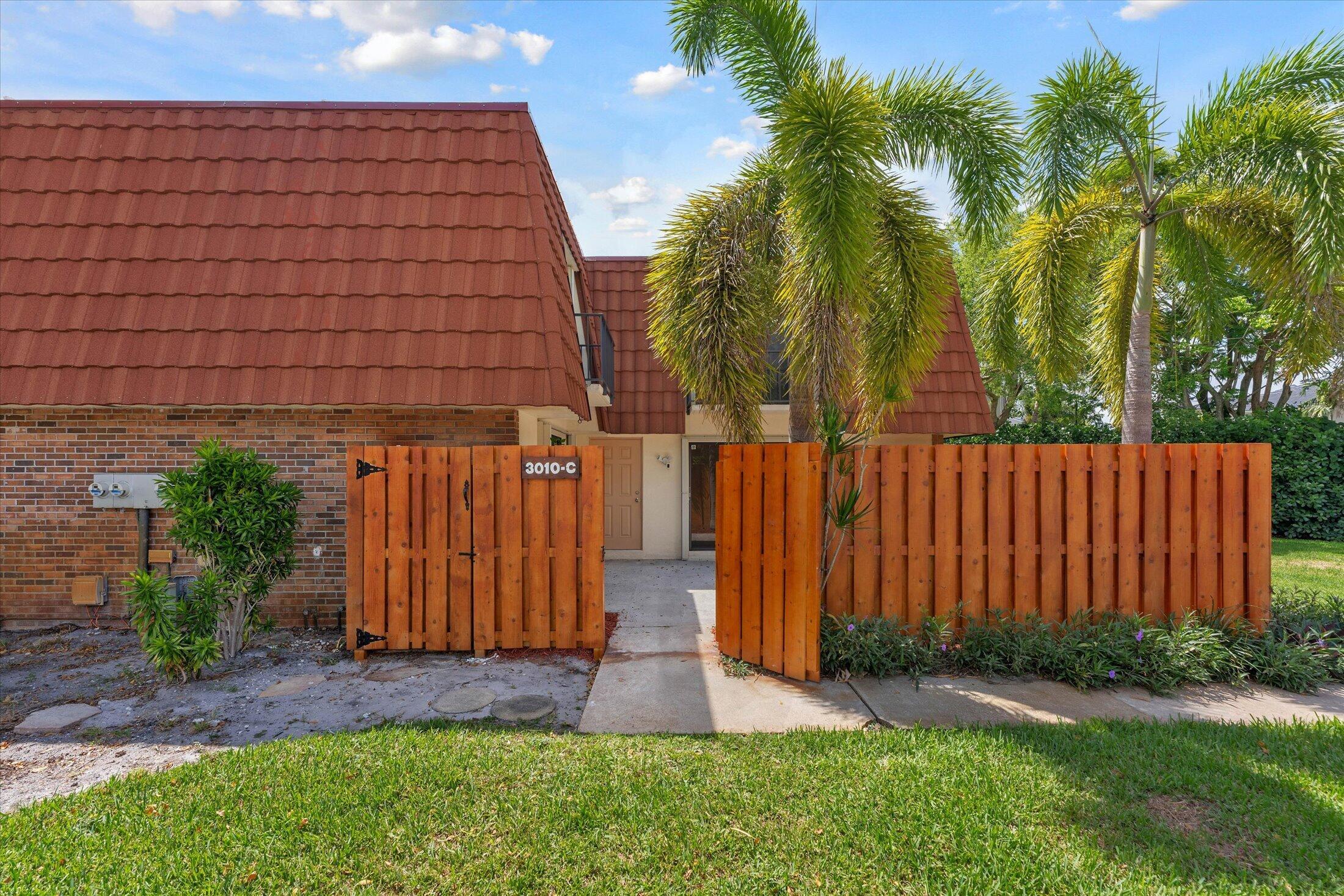 3010 San Clara Drive 19-c, Delray Beach, FL 33445, Delray Beach - Photo 3