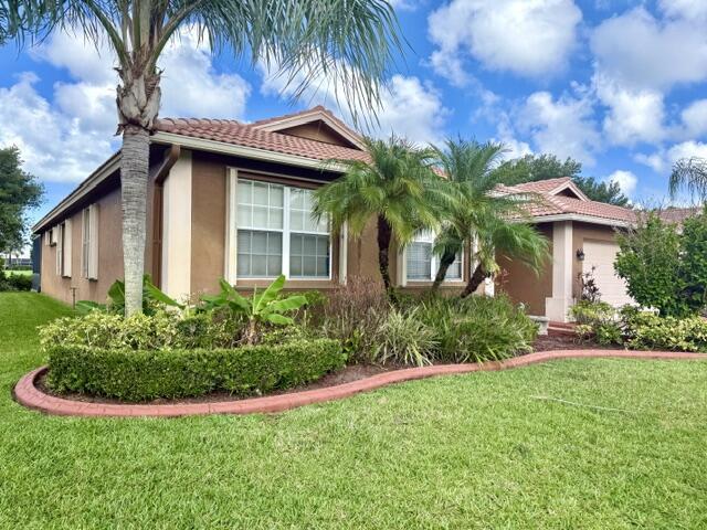 598 NW Waverly Circle S, Port St. Lucie, FL 34983, Port St. Lucie - Photo 2