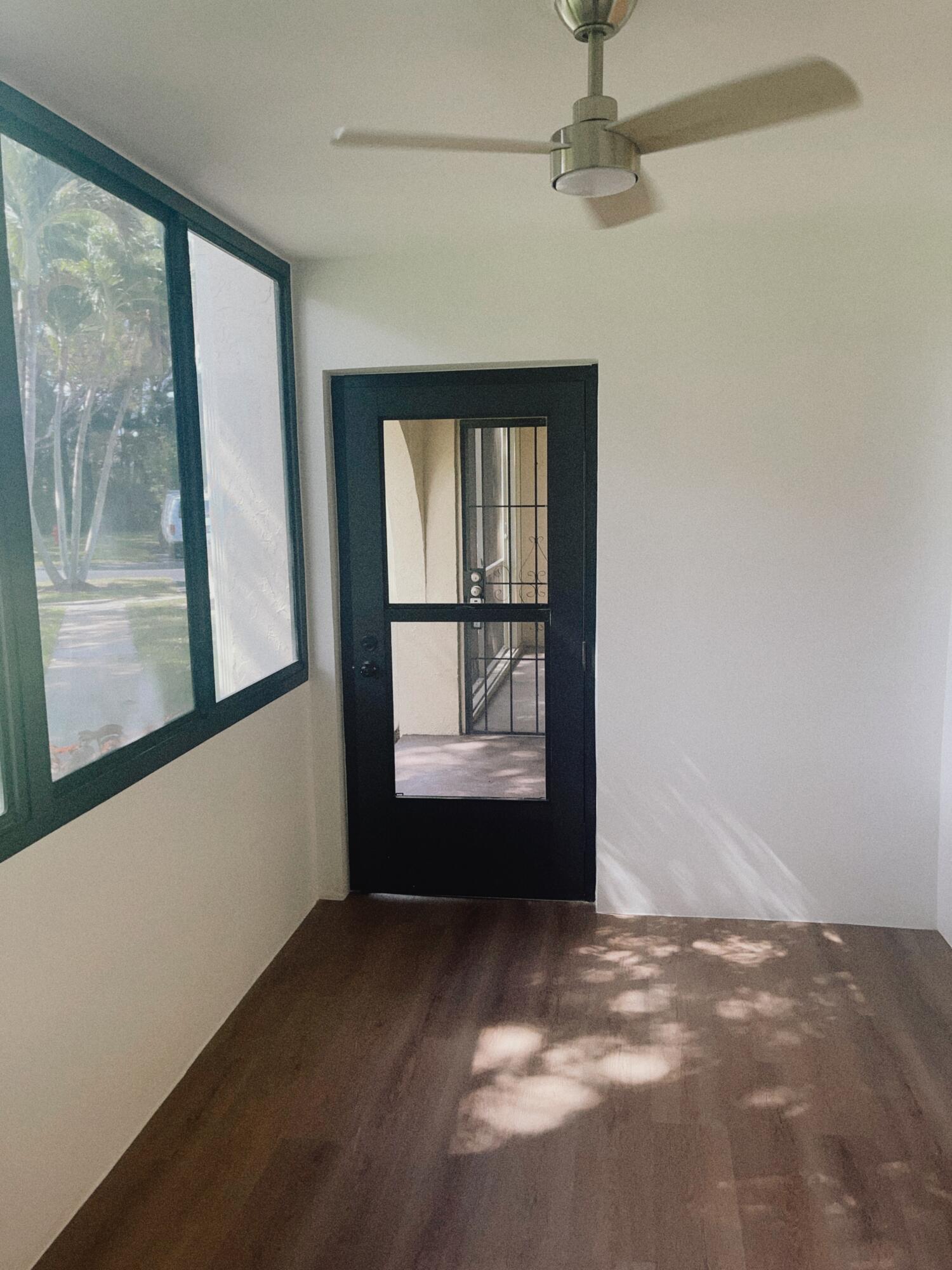 5993 La Pinata Boulevard D1, Greenacres, FL 33463, Greenacres - Photo 3
