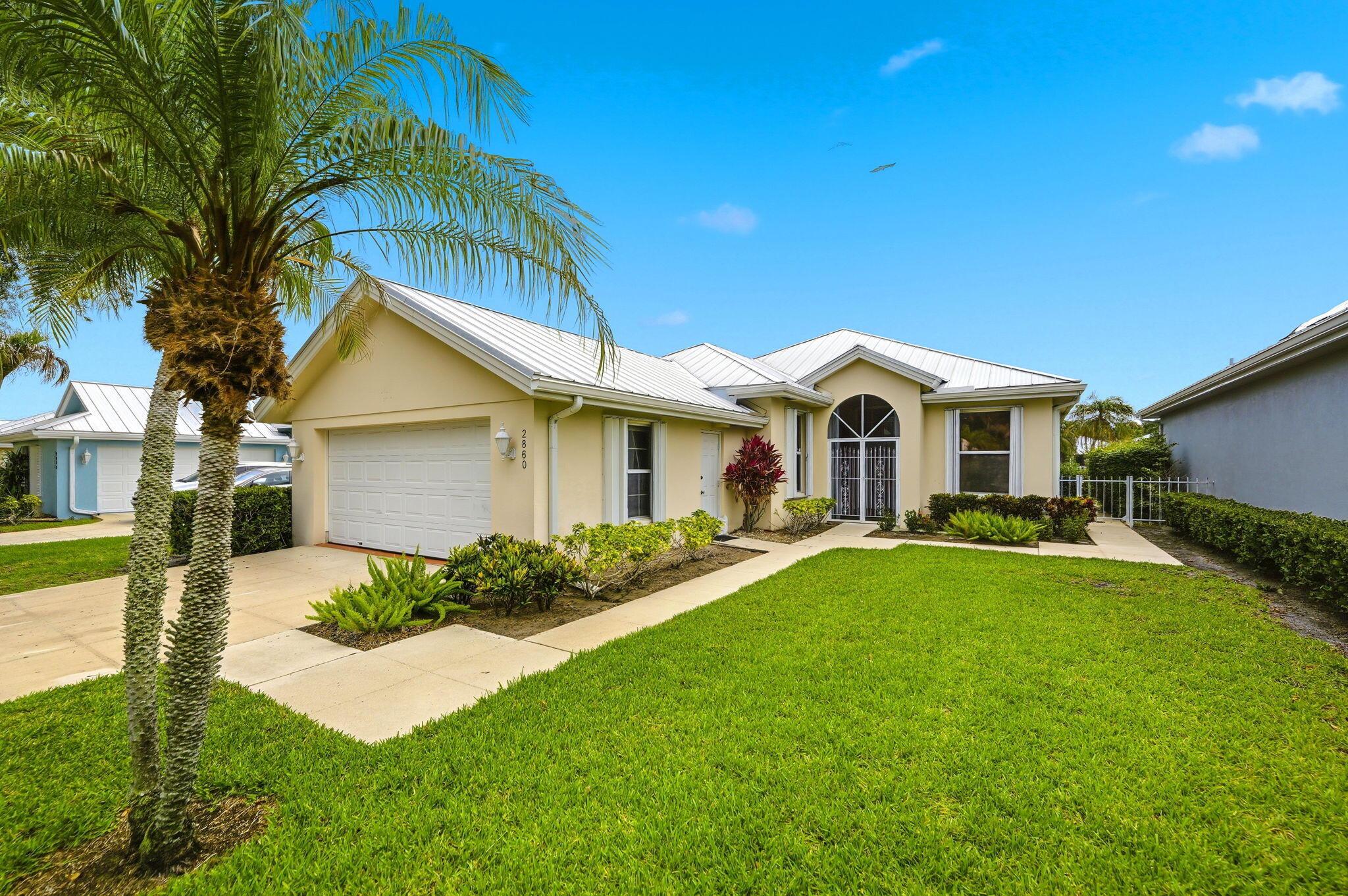 2860 SW Brighton Way, Palm City, FL 34990, Palm City - Photo 2