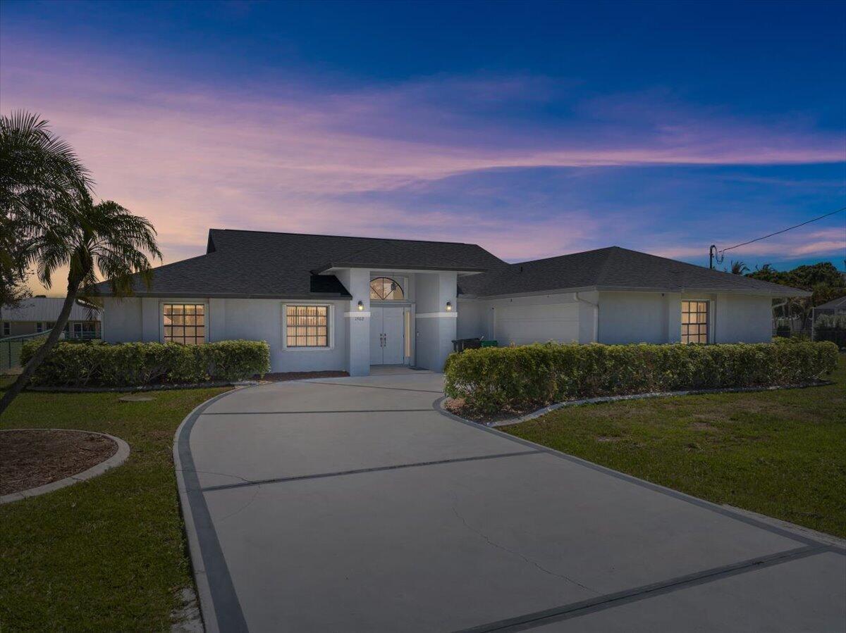 1902 SE Gaskins Circle, Port St. Lucie, FL 34952, Port St. Lucie