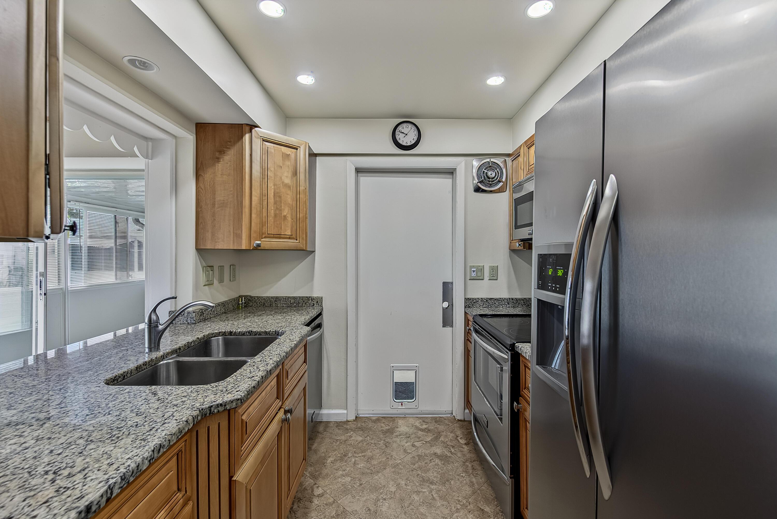 2581 E Golf Boulevard, Pompano Beach, FL 33064, Pompano Beach - Photo 3
