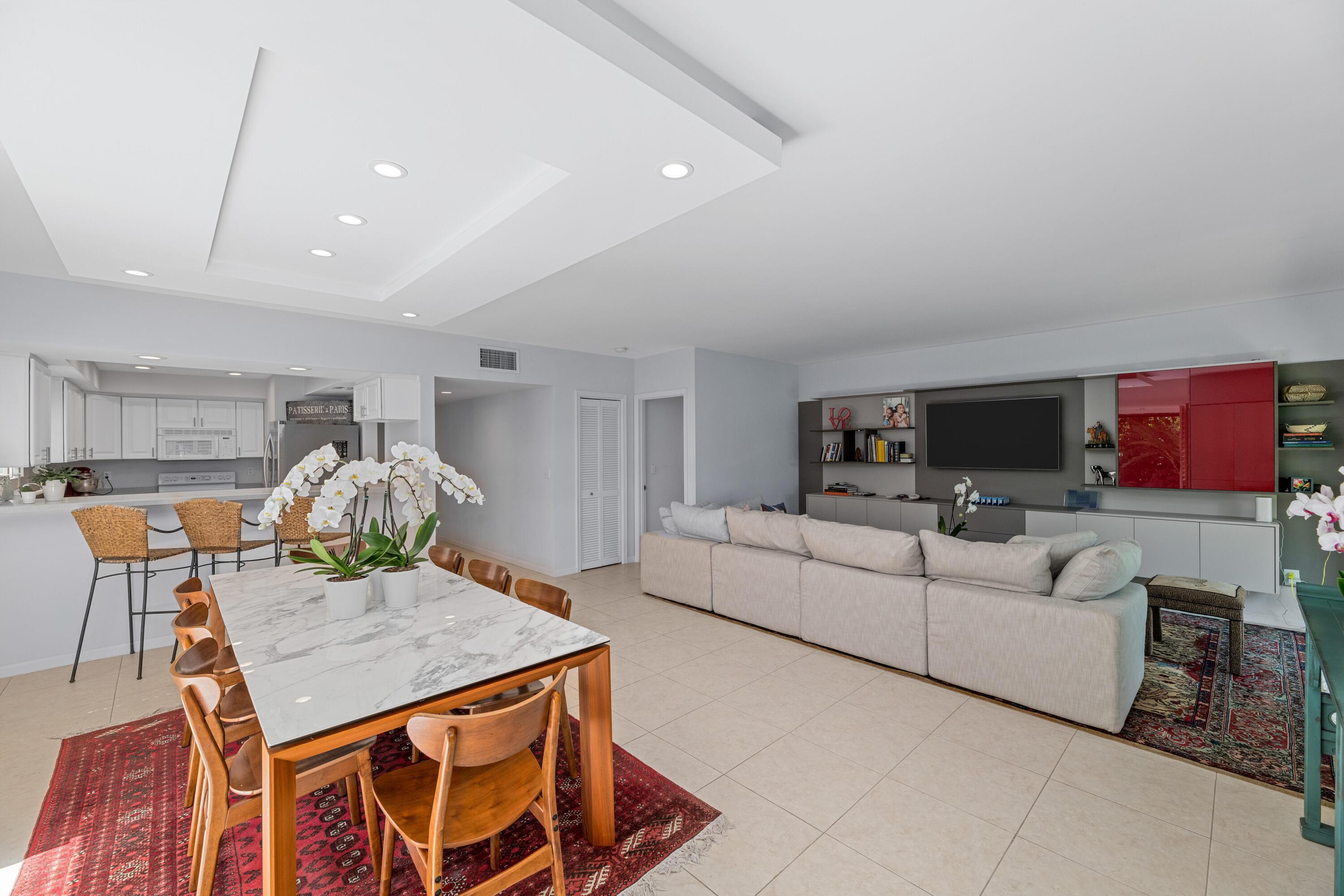 13362 Polo Road W B102, Wellington, FL 33414, Wellington - Photo 2