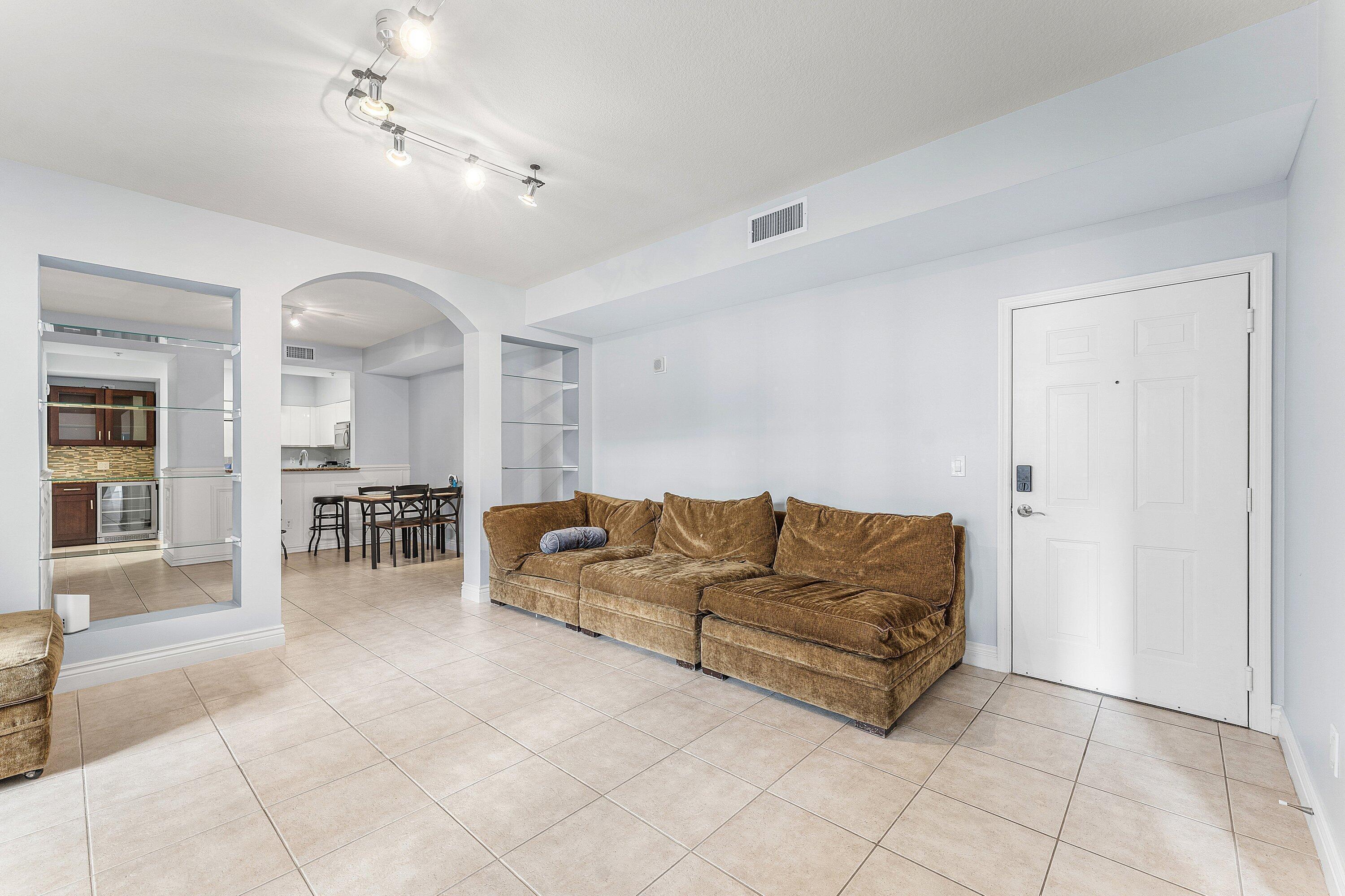 233 S Federal Highway 308, Boca Raton, FL 33432, Boca Raton - Photo 2