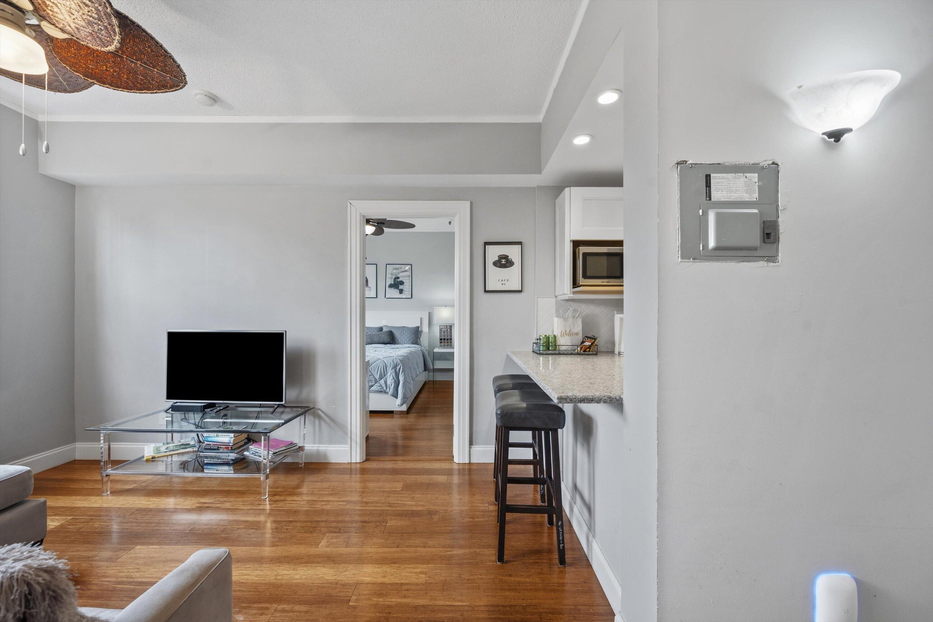 235 Sunrise Avenue 3232, Palm Beach, FL 33480, Palm Beach - Photo 4