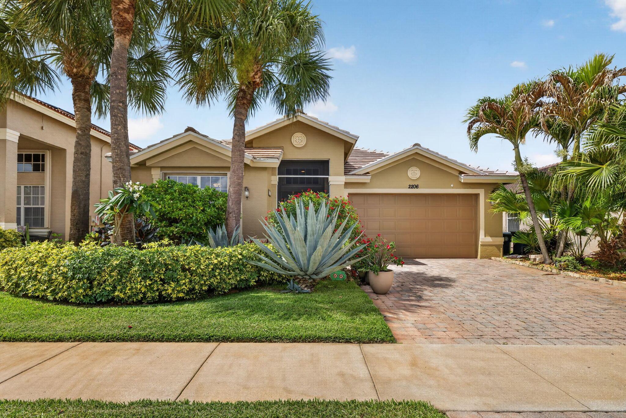 2206 Newport Isles Boulevard, Port St. Lucie, FL 34953, Port St. Lucie - Photo 2