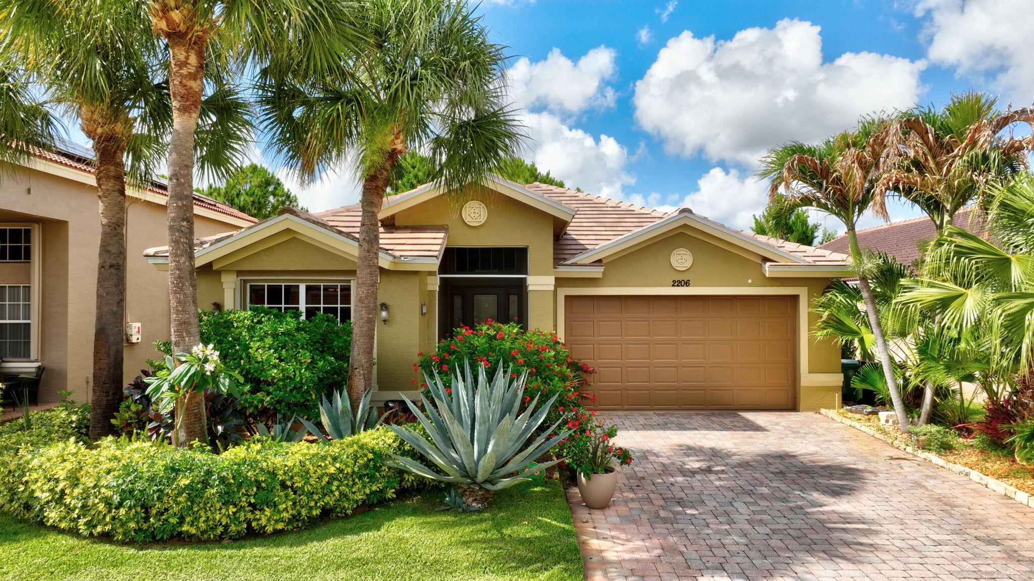 2206 SW Newport Isles Boulevard, FL 34953, null