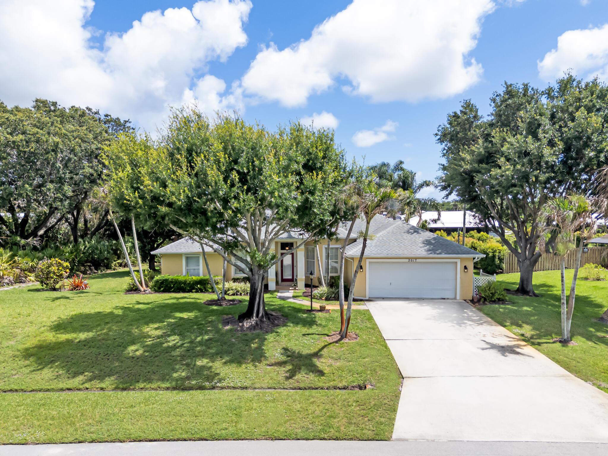 2017 SE Allamanda Drive, Port St. Lucie, FL 34952, Port St. Lucie - Photo 3