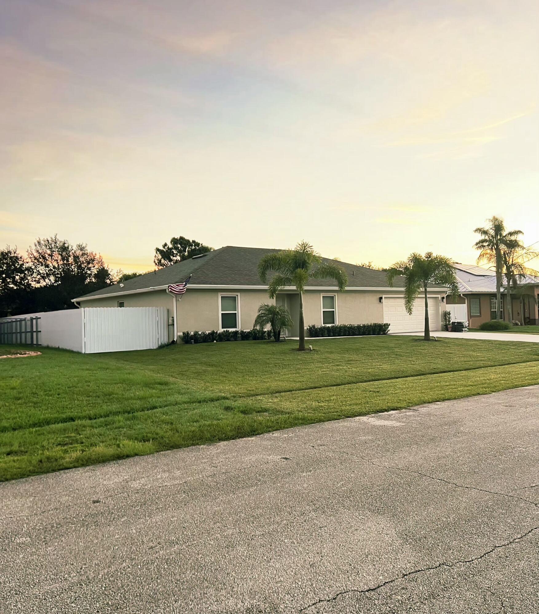 571 SW Lairo Avenue, Port St. Lucie, FL 34953, Port St. Lucie - Photo 3