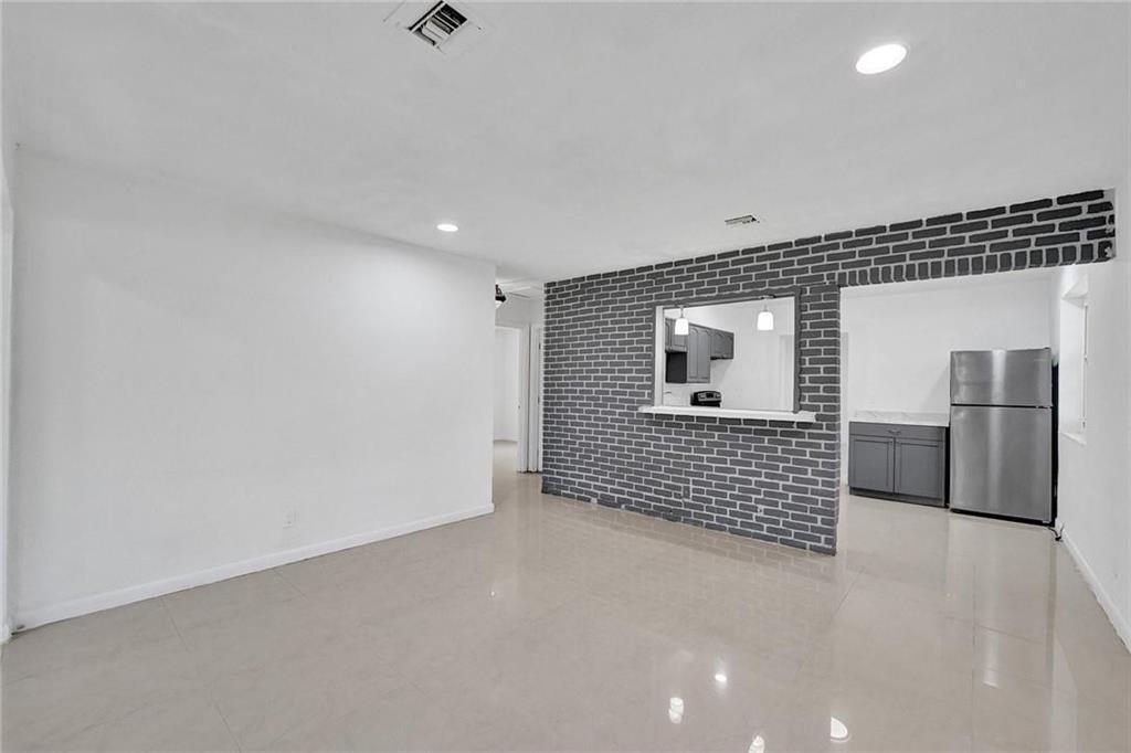 2422 Sherman Street, Hollywood, FL 33020, Hollywood - Photo 3