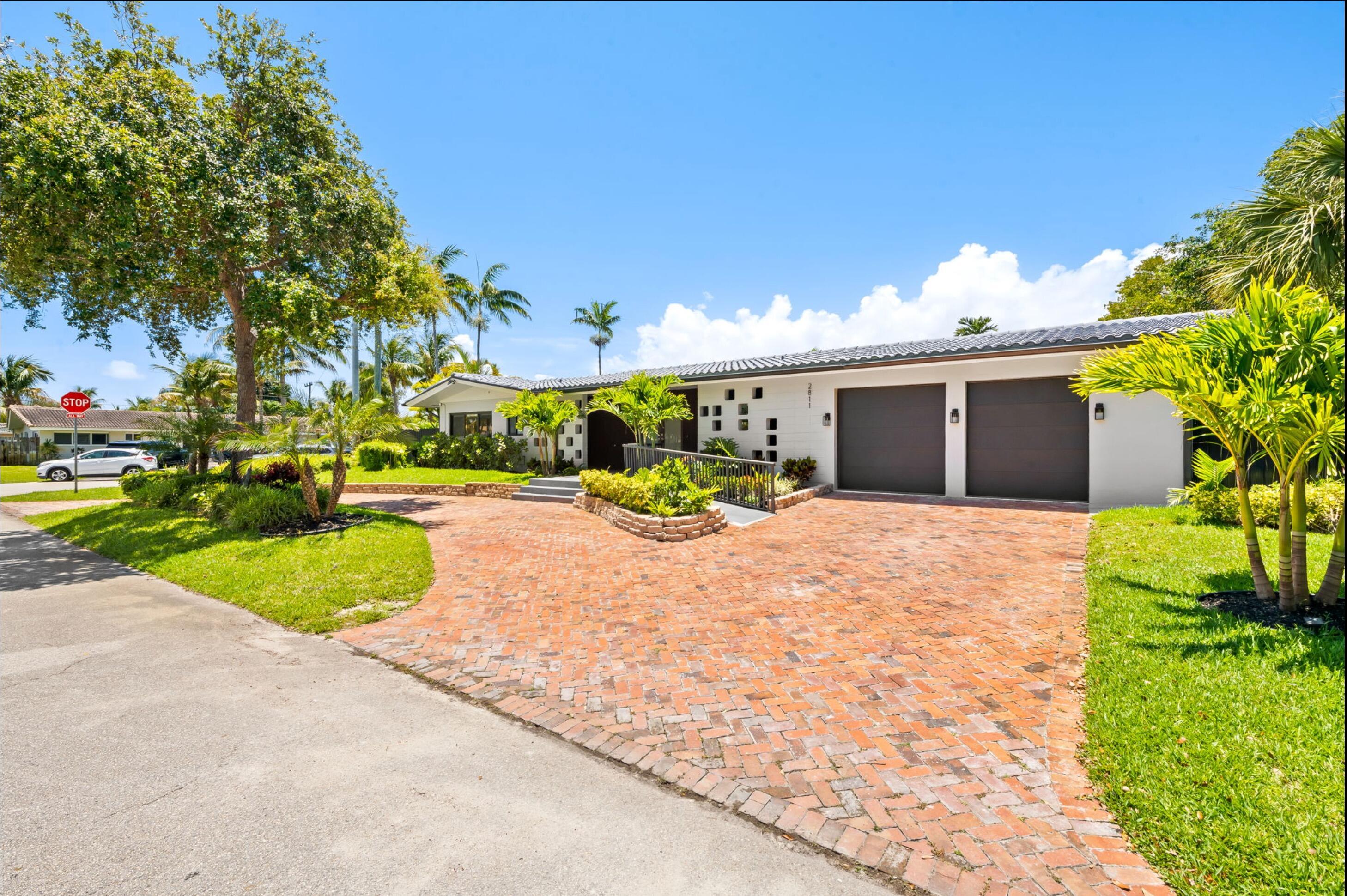2811 NE 53rd Court, Lighthouse Point, FL 33064, Lighthouse Point - Photo 2