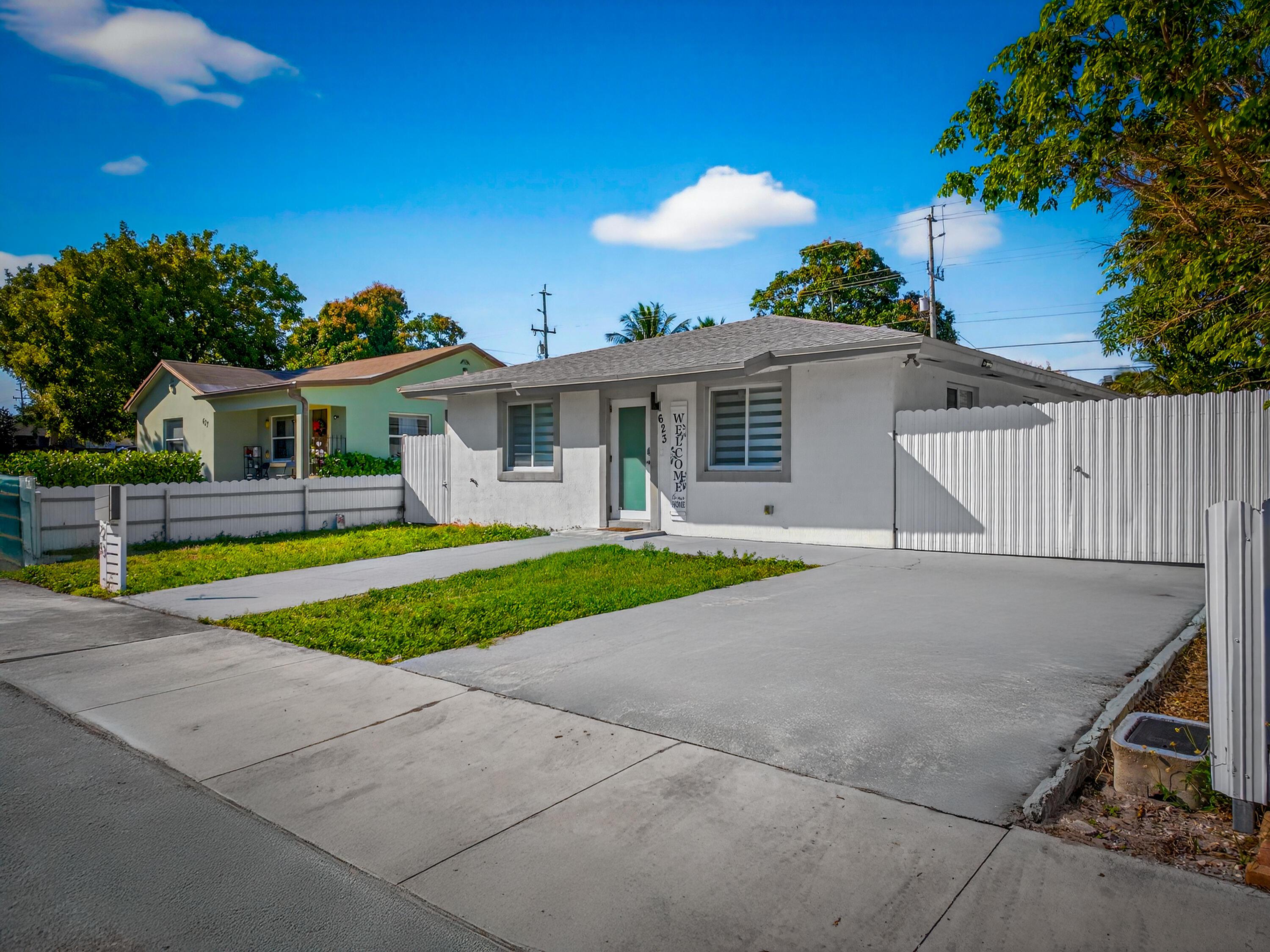 623 S Pine Street, Lake Worth Beach, FL 33460, Lake Worth Beach - Photo 5