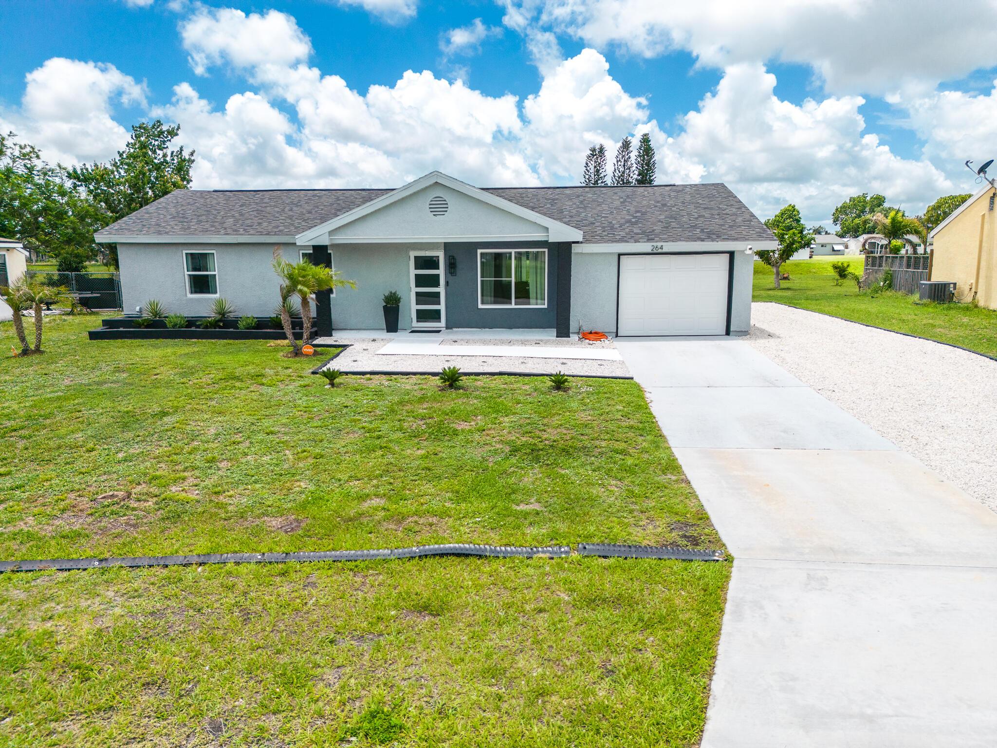 264 SW Cherryhill Road, Port St. Lucie, FL 34953, Port St. Lucie - Photo 3
