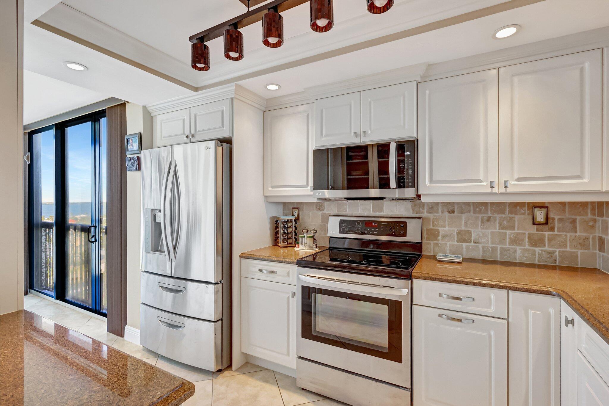 10680 S Ocean Drive 901, Jensen Beach, FL 34957, Jensen Beach - Photo 2