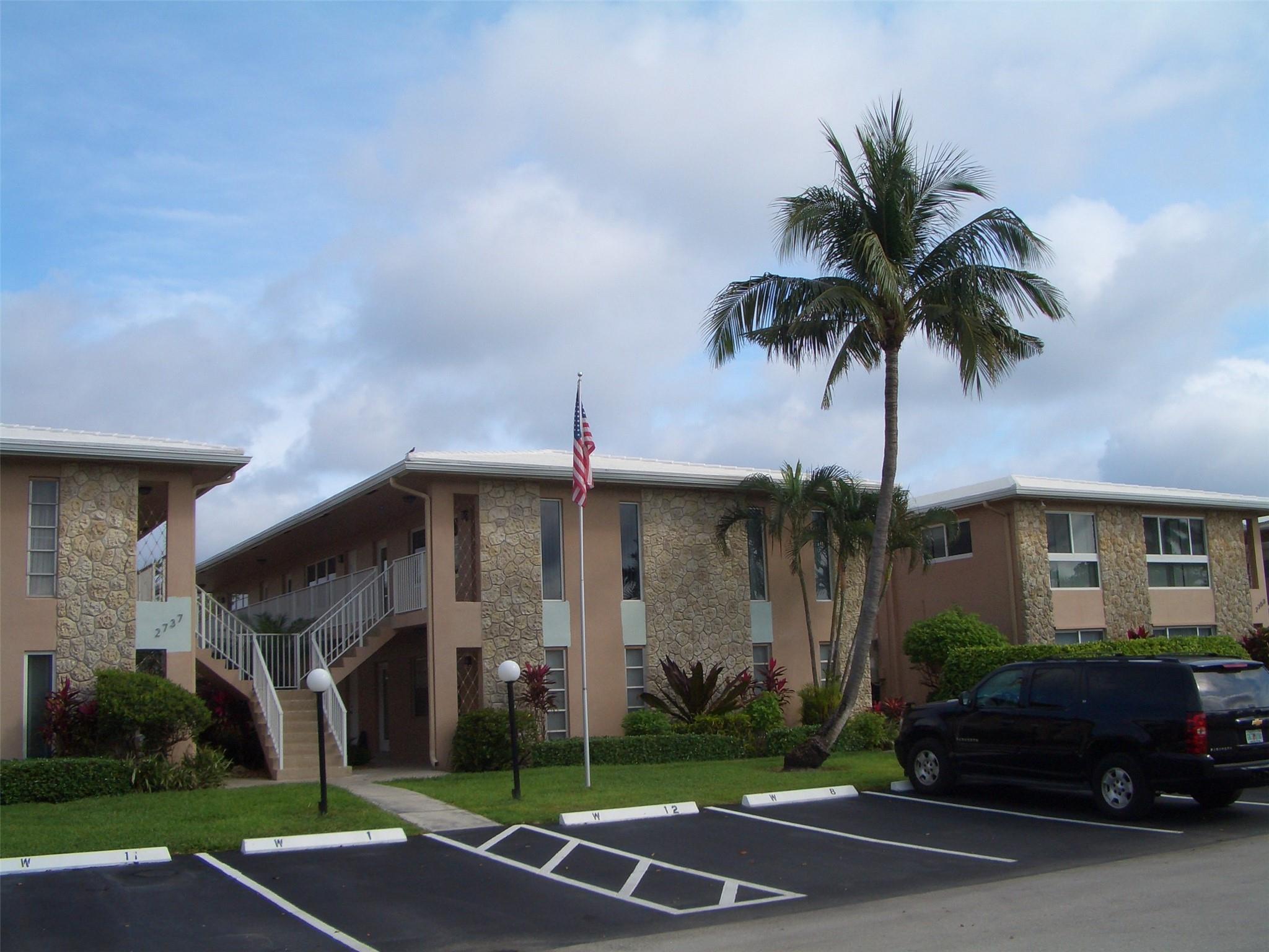 2737 NE 28th Street 7w, Lighthouse Point, FL 33064, Lighthouse Point