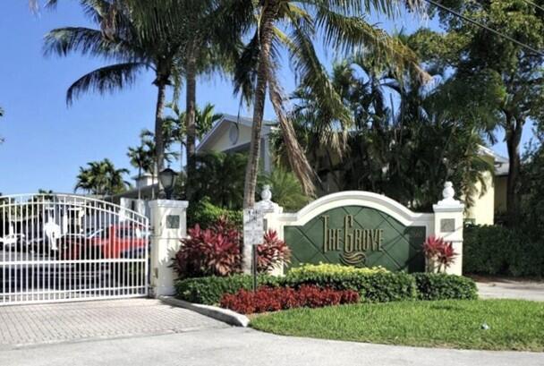 2660 NE 8th Avenue 302, Wilton Manors, FL 33334, Wilton Manors
