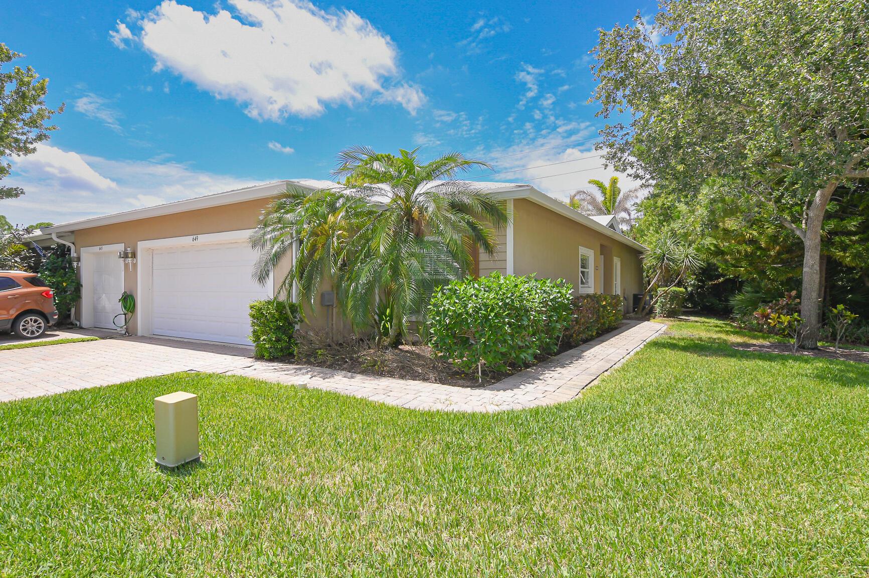 649 NE Bent Paddle Lane, Port St. Lucie, FL 34983, Port St. Lucie