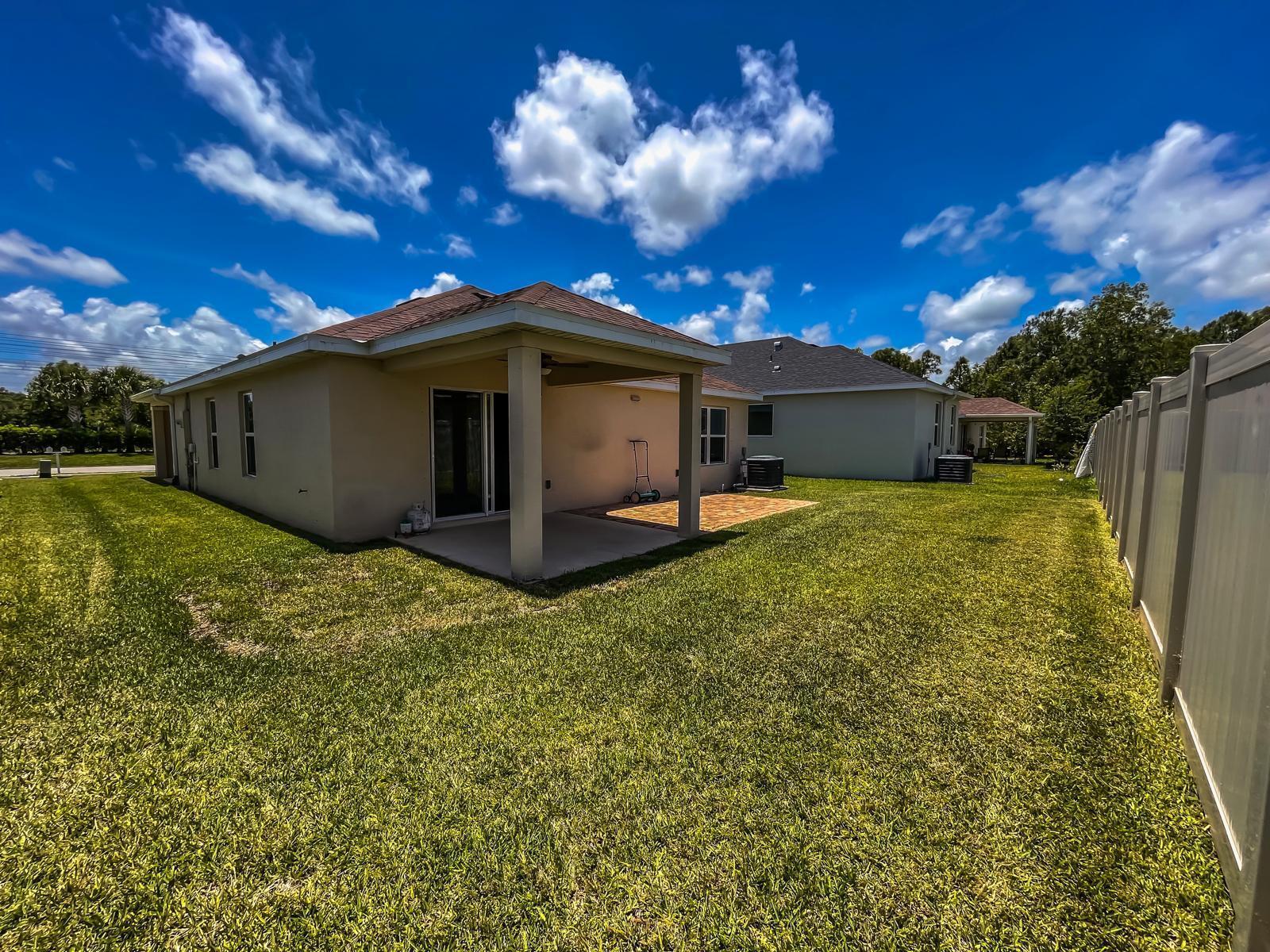 5870 NW Pine Trail Circle, Port St. Lucie, FL 34983, Port St. Lucie - Photo 3