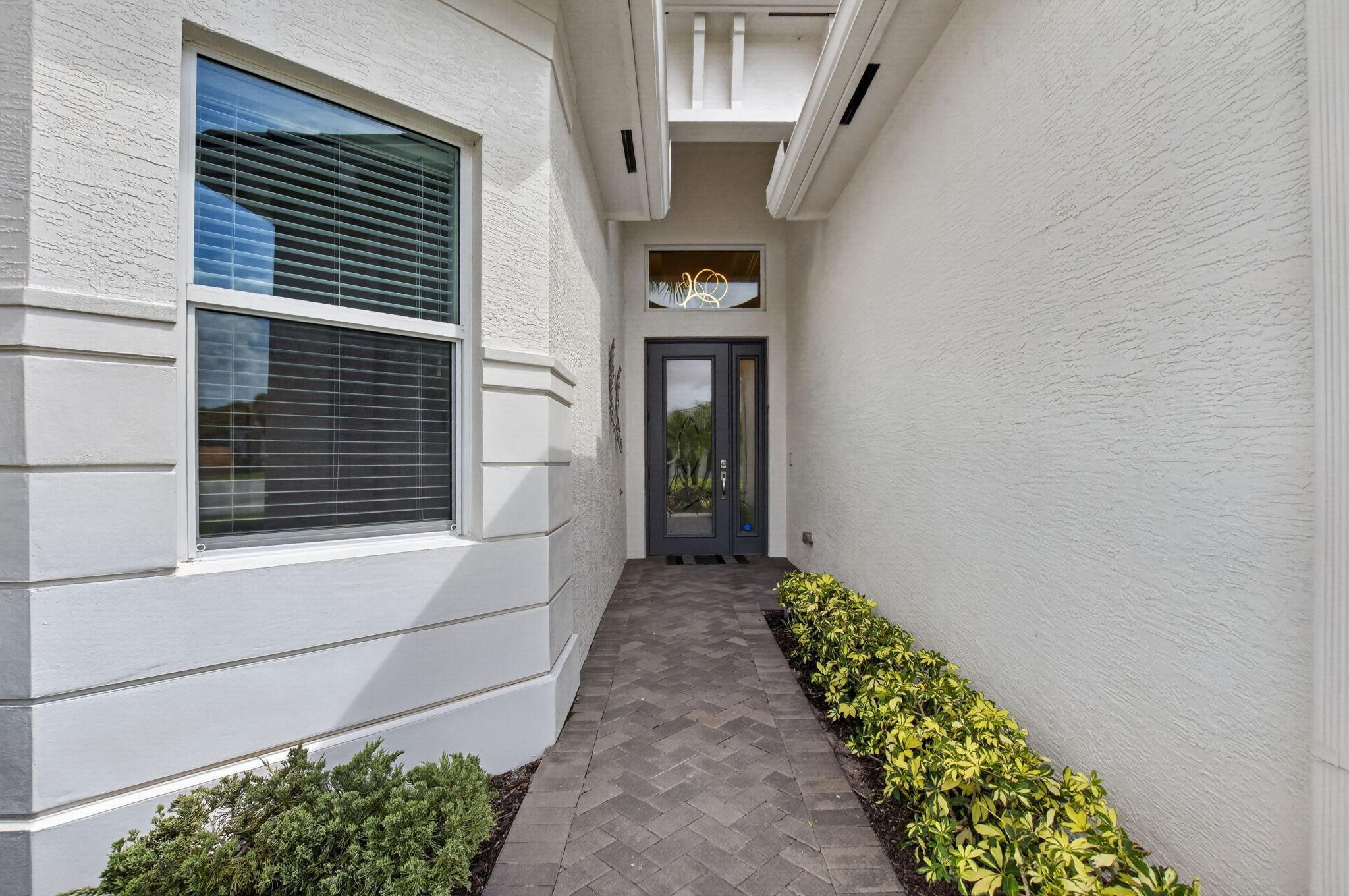 8263 Arabian Range Road, Boynton Beach, FL 33473, Boynton Beach - Photo 2