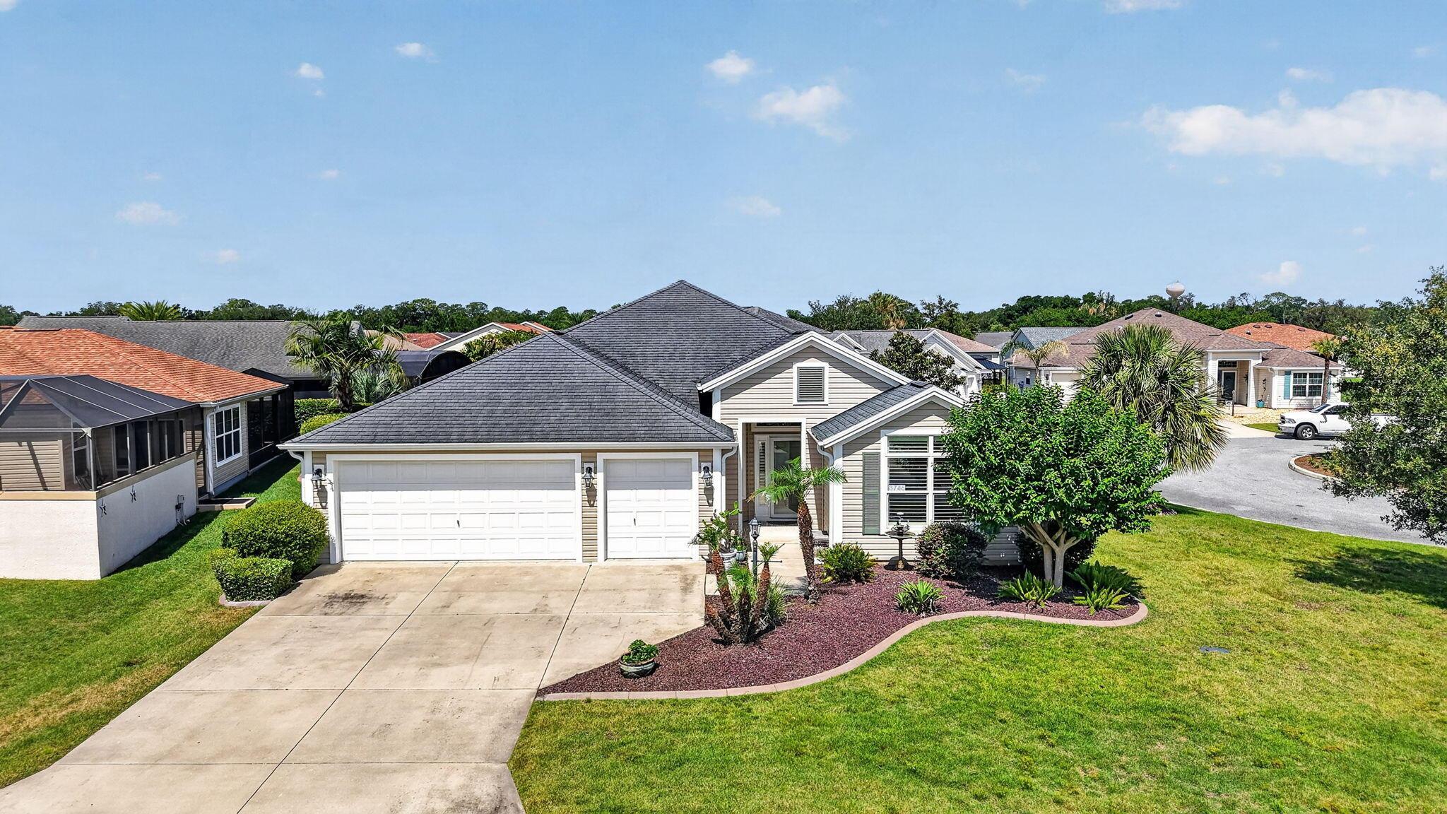 3746 New Moon Avenue, The Villages, FL 32163, The Villages - Photo 4