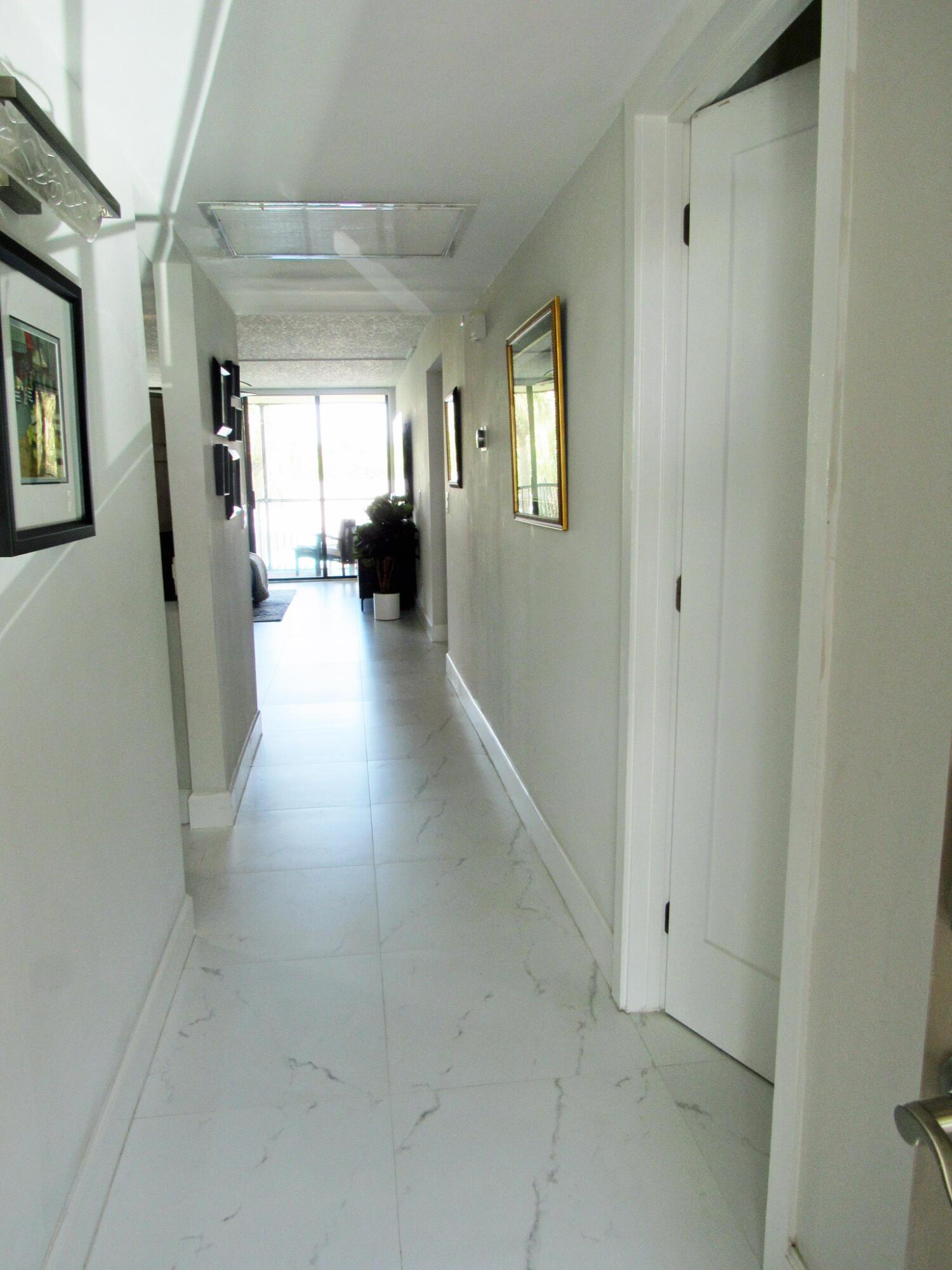 21 Royal Palm Way 2020, Boca Raton, FL 33432, Boca Raton - Photo 5